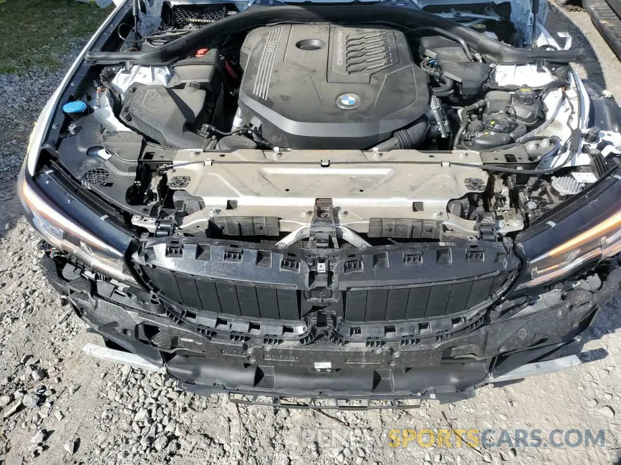 11 fotografías del automóvil dañado WBA5U9C02LA380321 BMW M3 2020