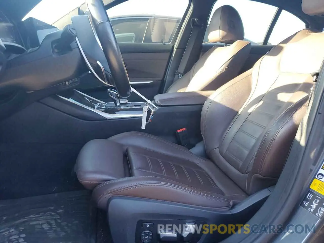 7 fotografías del automóvil dañado WBA5U9C04LFJ97800 BMW M3 2020