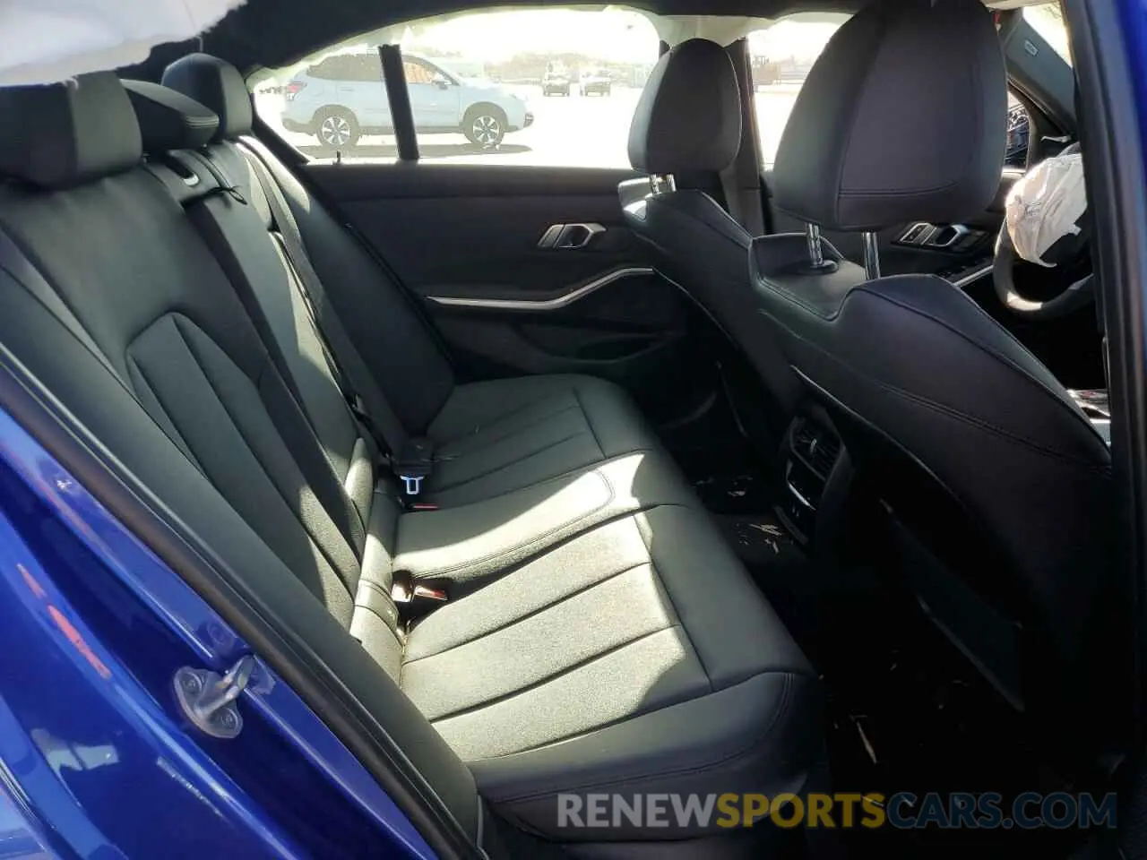 10 fotografías del automóvil dañado 3MW5U9J04M8B62333 BMW M3 2021