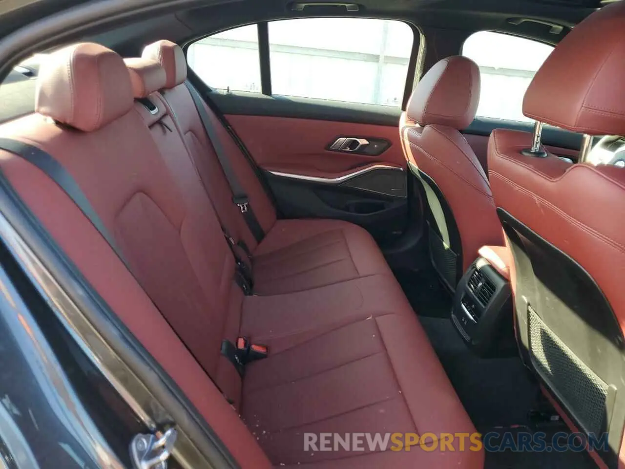 10 fotografías del automóvil dañado 3MW5U7J00N8C57770 BMW M3 2022