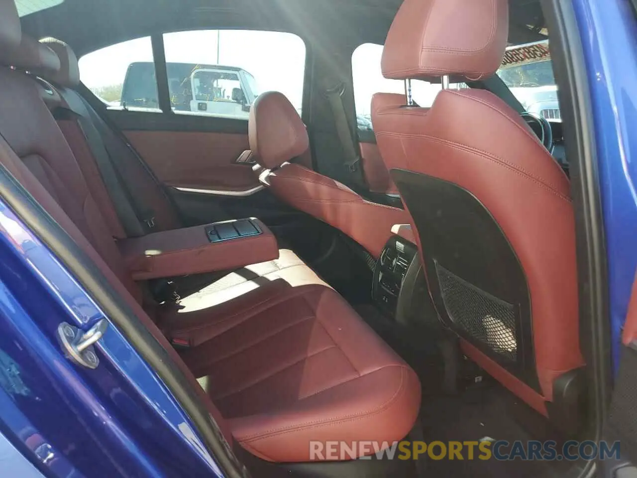 10 fotografías del automóvil dañado 3MW5U7J05N8C26465 BMW M3 2022
