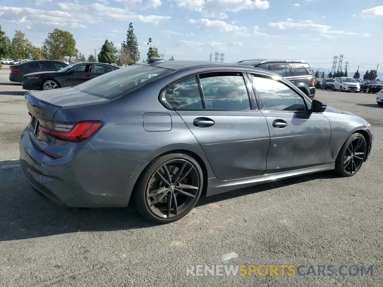 3 fotografías del automóvil dañado 3MW5U7J09N8C28073 BMW M3 2022