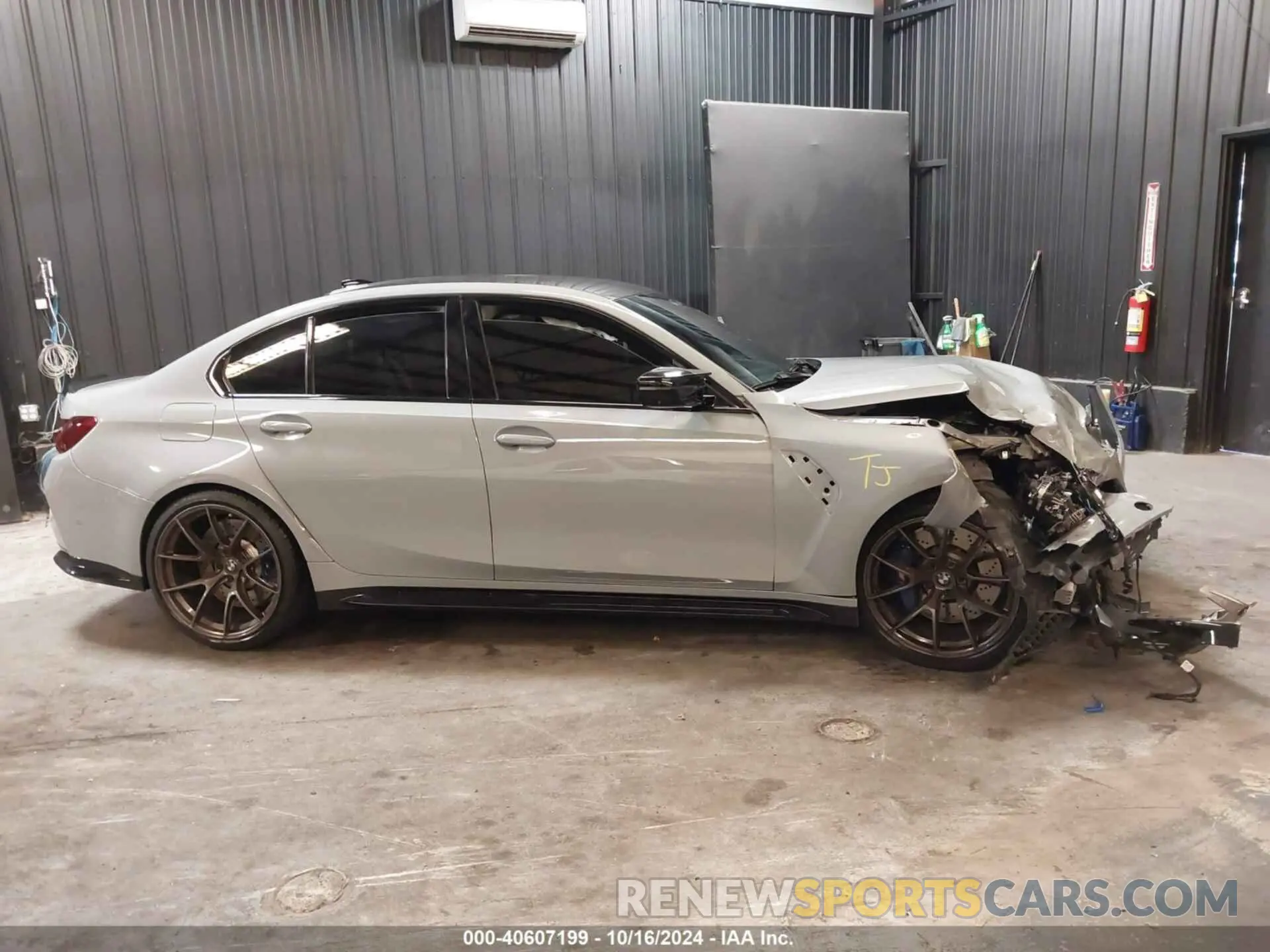 12 fotografías del automóvil dañado WBS33AY01NFL77691 BMW M3 2022