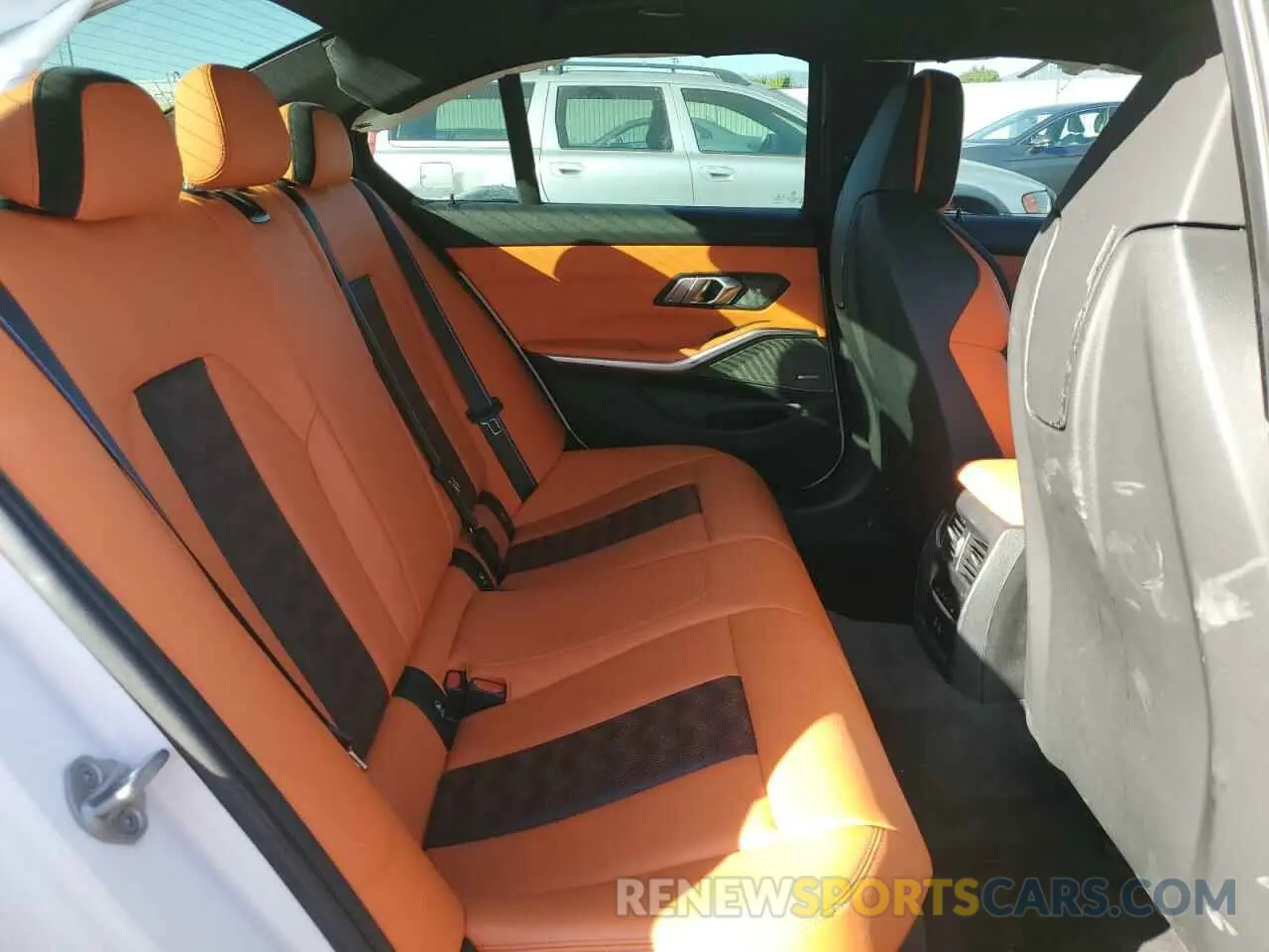 10 fotografías del automóvil dañado WBS33AY03NFL72105 BMW M3 2022