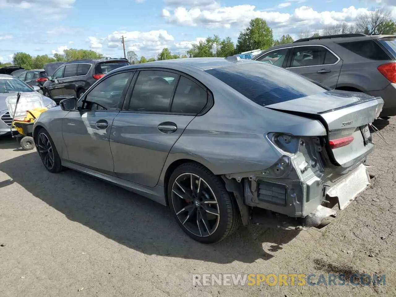 2 fotografías del automóvil dañado 3MW49FF09P8D37233 BMW M3 2023