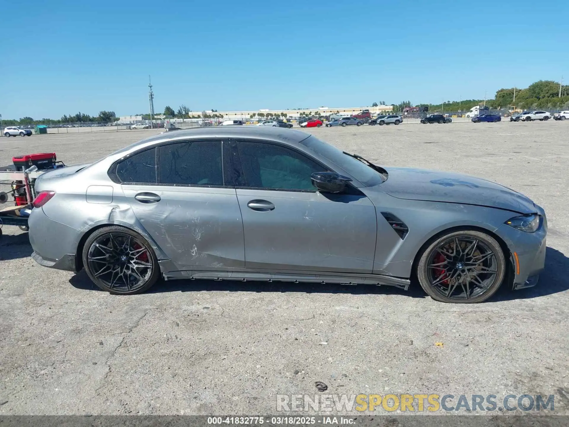 13 fotografías del automóvil dañado WBS33AY06PFP69567 BMW M3 2023