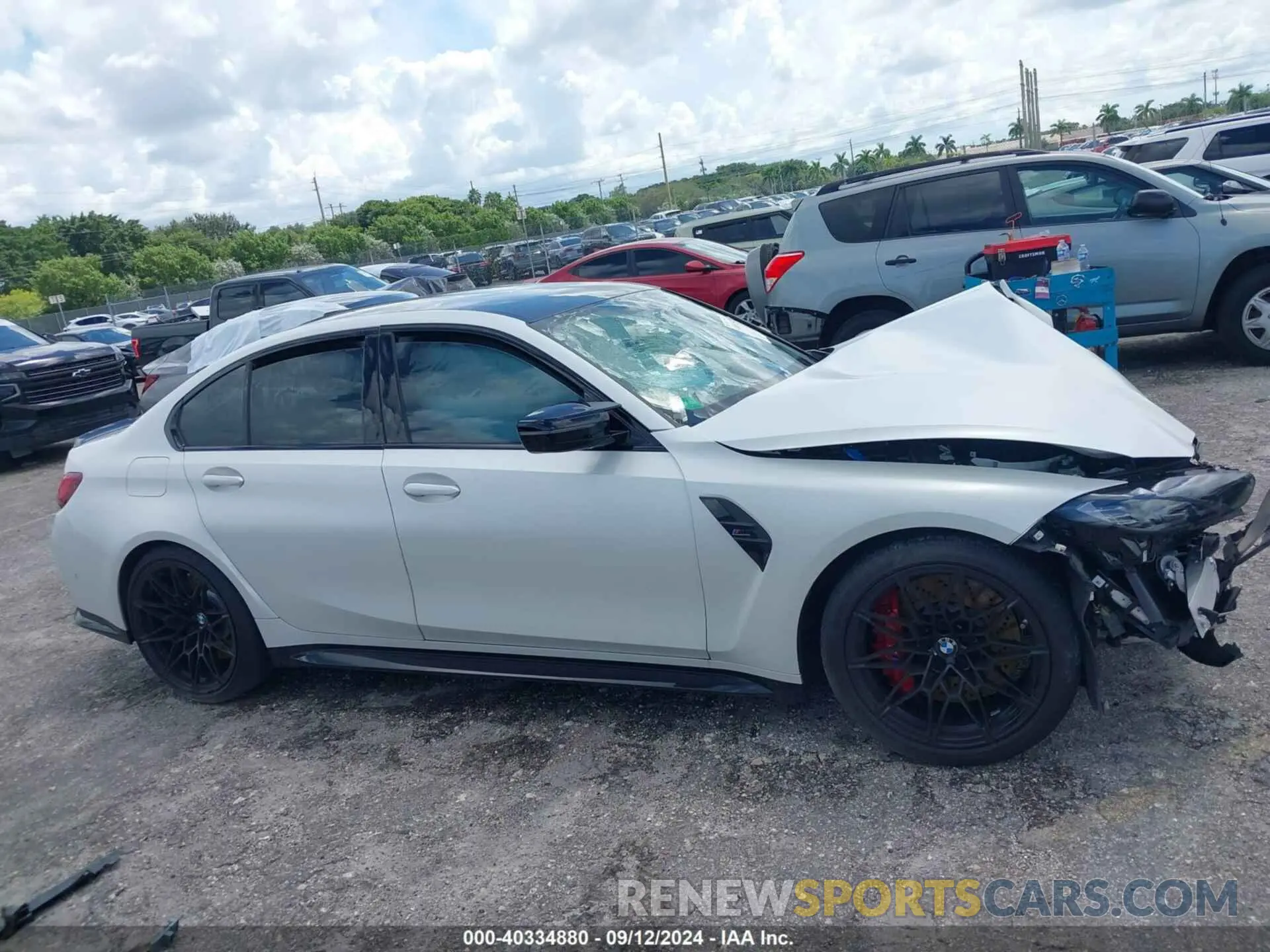12 fotografías del automóvil dañado WBS33AY07RFT21177 BMW M3 2024