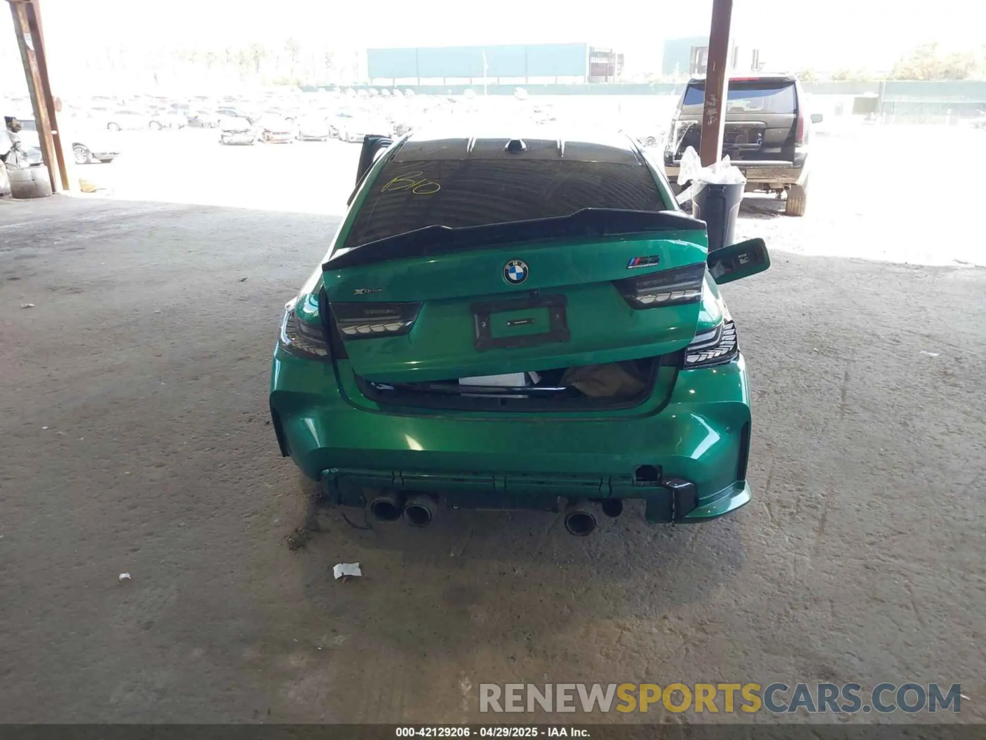 15 fotografías del automóvil dañado WBS43AY04RFS01910 BMW M3 2024