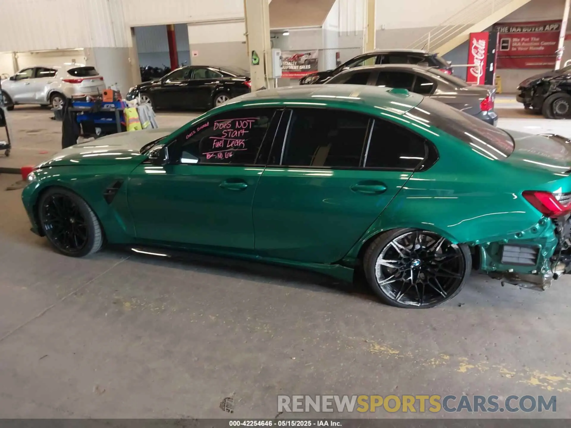15 fotografías del automóvil dañado WBS43AY0XRFT45221 BMW M3 2024