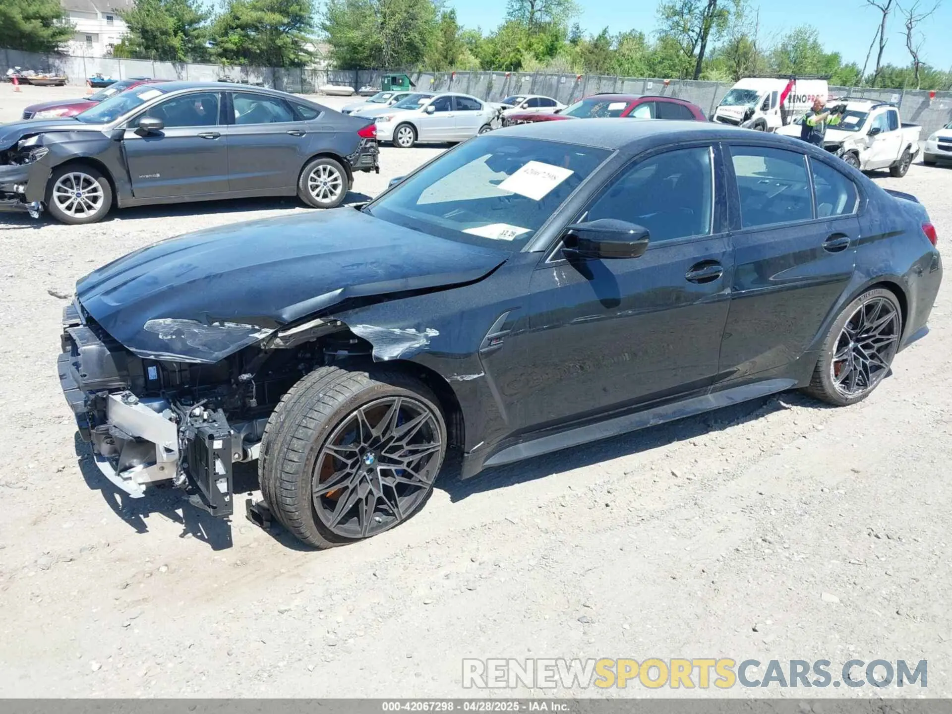 2 fotografías del automóvil dañado WBS33HJ05SFU14546 BMW M3 2025