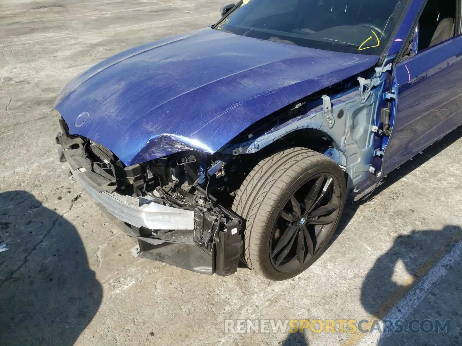 9 fotografías del automóvil dañado 3MW5U7J01L8B30622 BMW M340I 2020