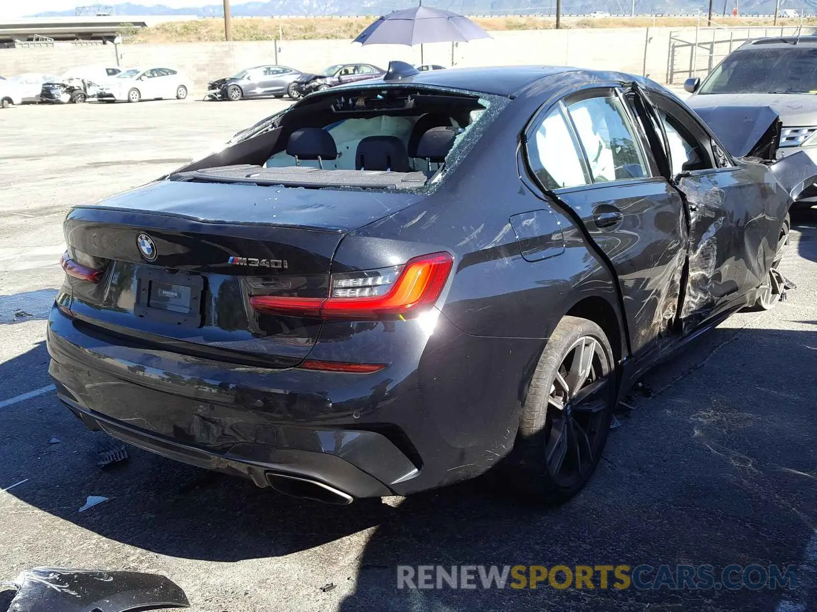 4 fotografías del automóvil dañado WBA5U7C08LAF54125 BMW M340I 2020