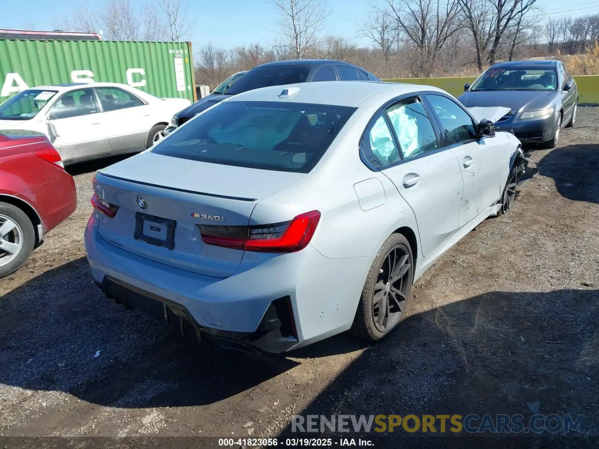 4 fotografías del automóvil dañado 3MW49FF01R8E79739 BMW M340I 2024