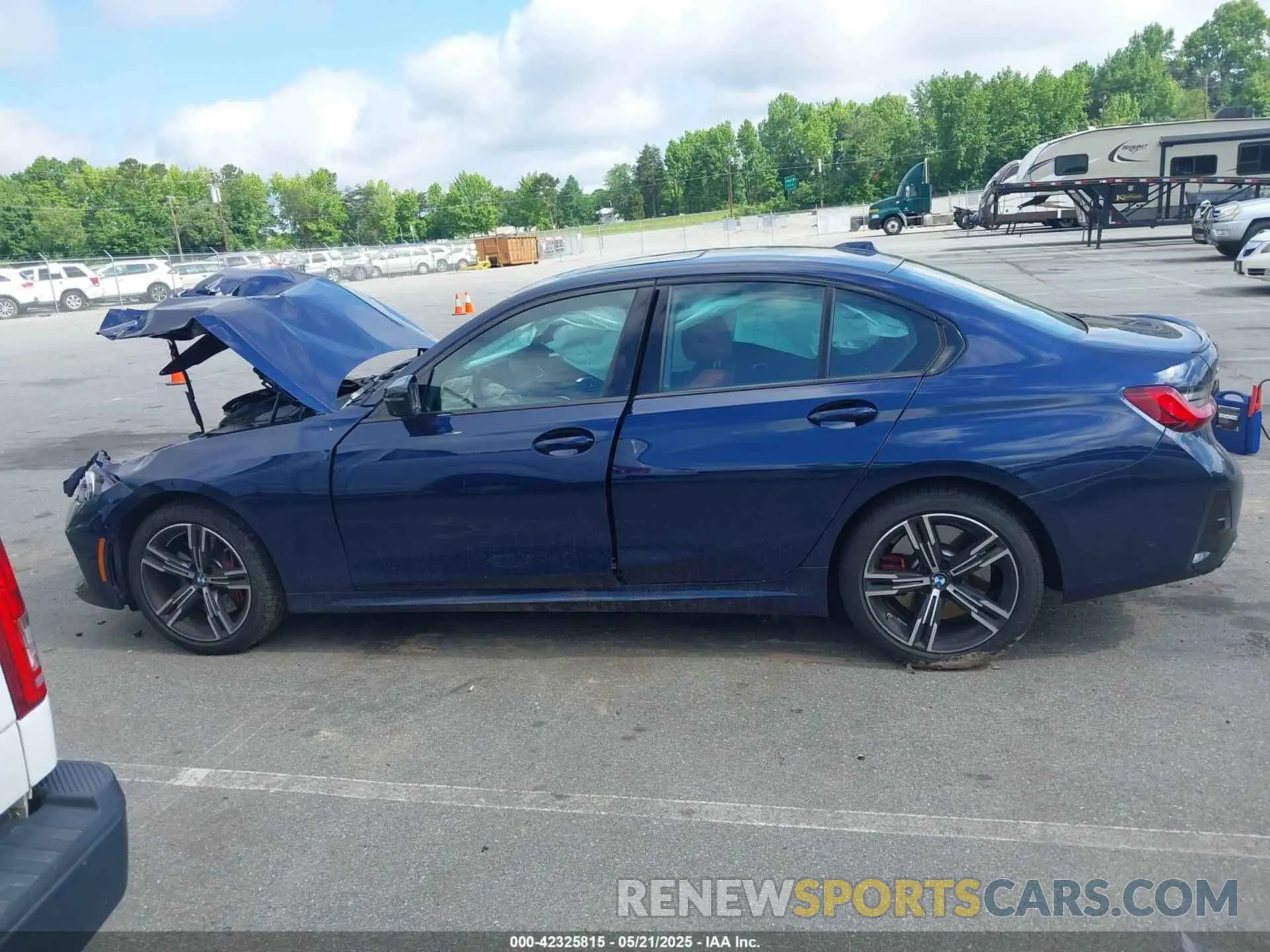14 fotografías del automóvil dañado 3MW49FF04R8E25559 BMW M340I 2024