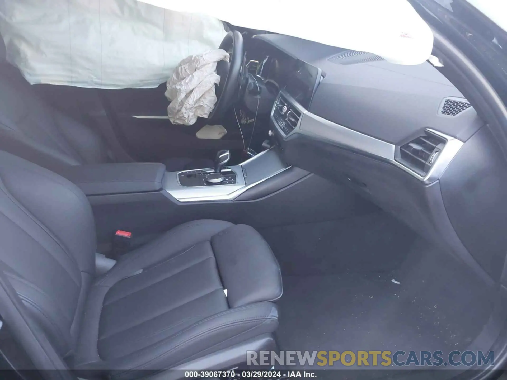 5 fotografías del automóvil dañado 3MW5U9J04M8B56001 BMW M340XI 2021