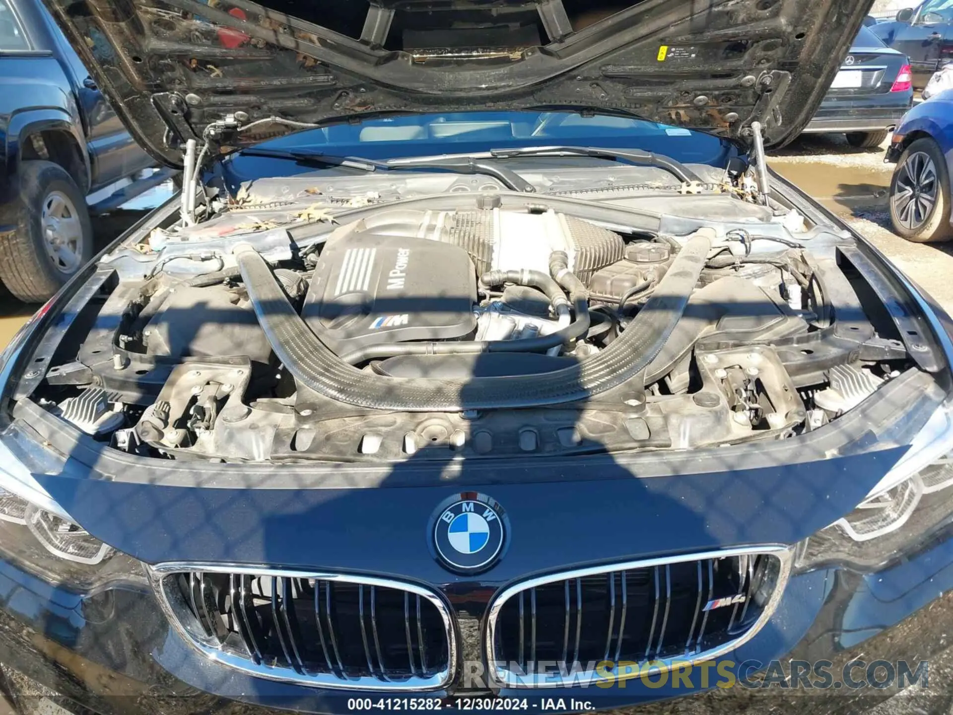 10 fotografías del automóvil dañado WBS4Y9C59KAG67020 BMW M4 2019