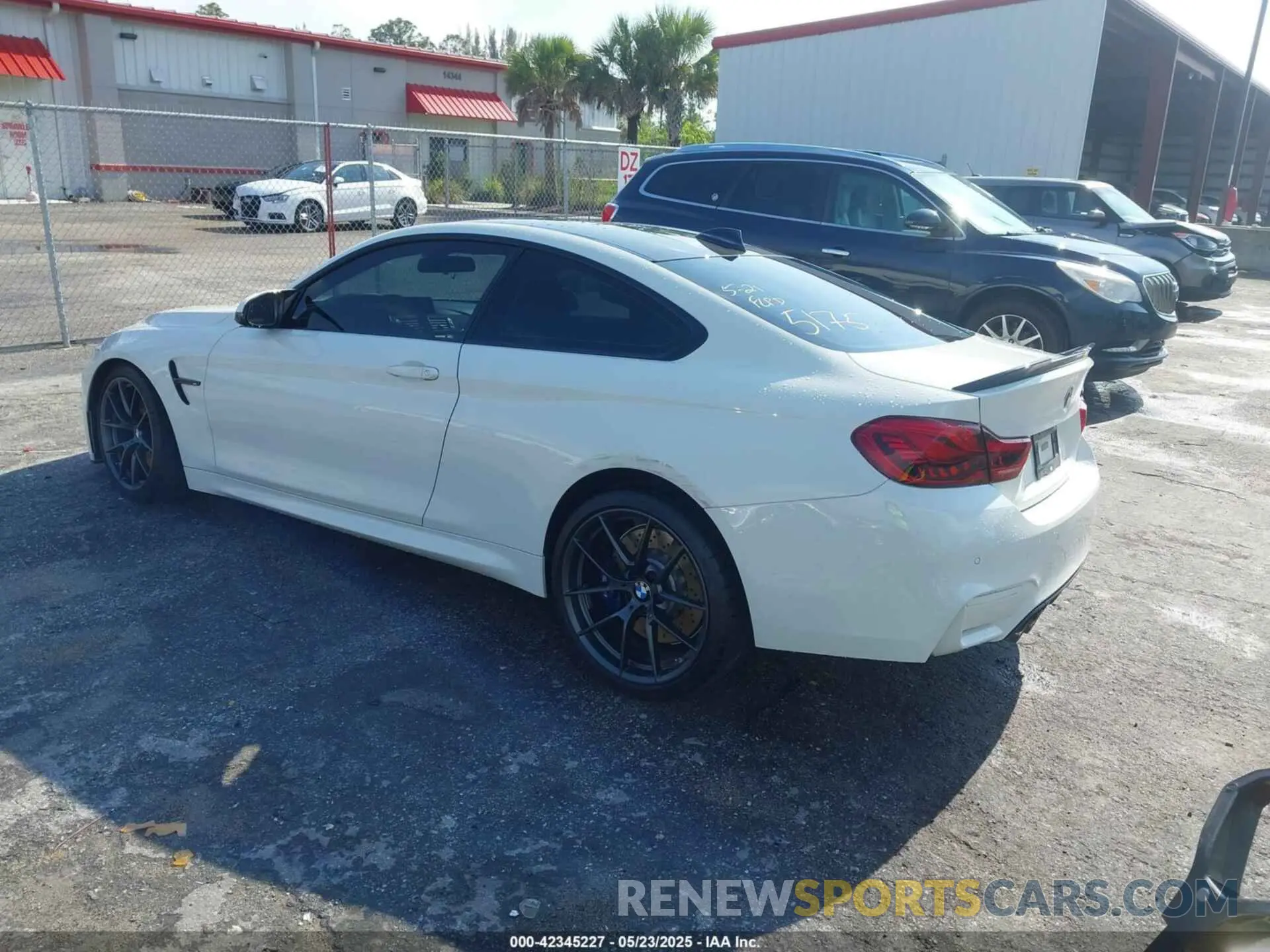 3 fotografías del automóvil dañado WBS3S7C04LAH85175 BMW M4 2020