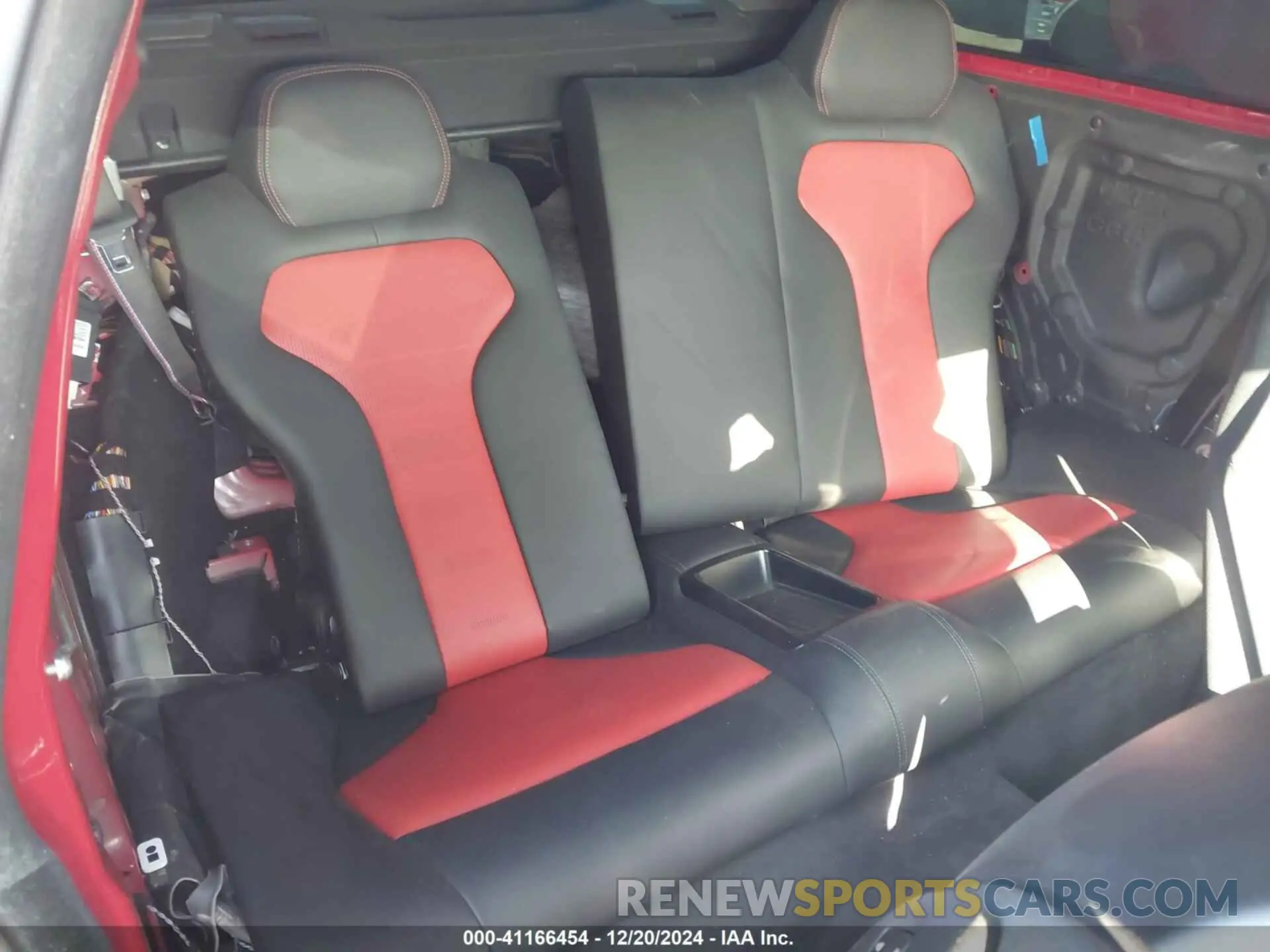 8 fotografías del automóvil dañado WBS4Y9C09LFJ81751 BMW M4 2020