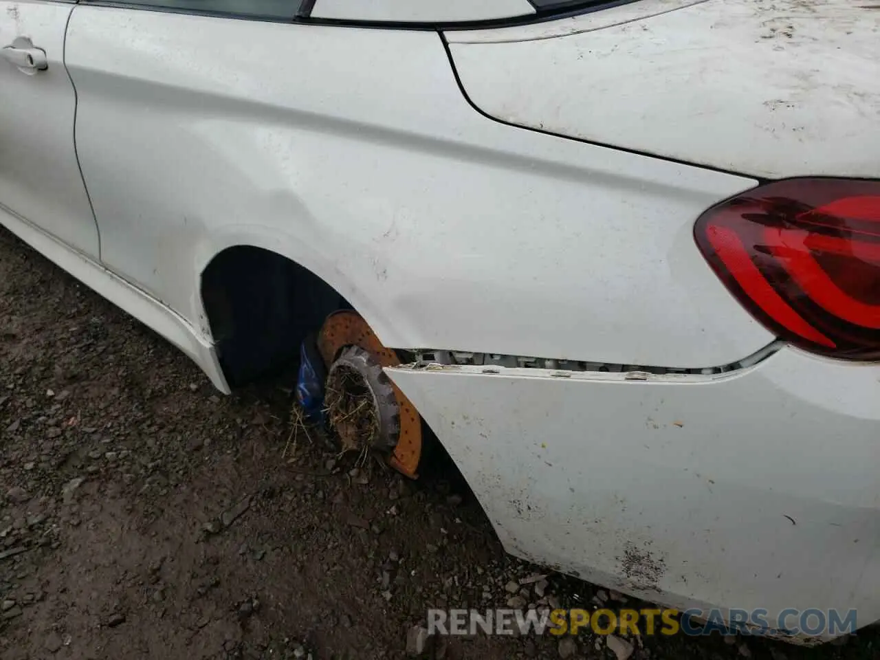 9 fotografías del automóvil dañado WBS4Z9C02L5P34288 BMW M4 2020