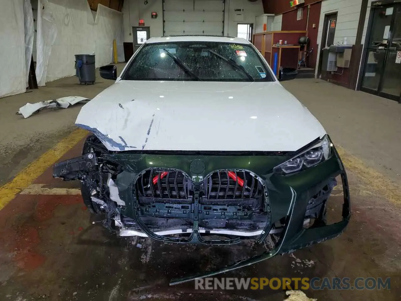 5 fotografías del automóvil dañado WBA13AR01MCG66065 BMW M4 2021