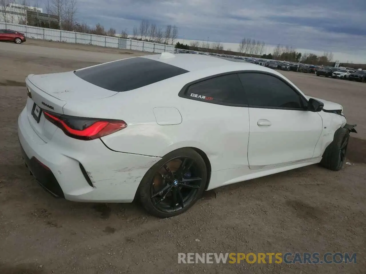 3 fotografías del automóvil dañado WBA13AR05MCG96010 BMW M4 2021