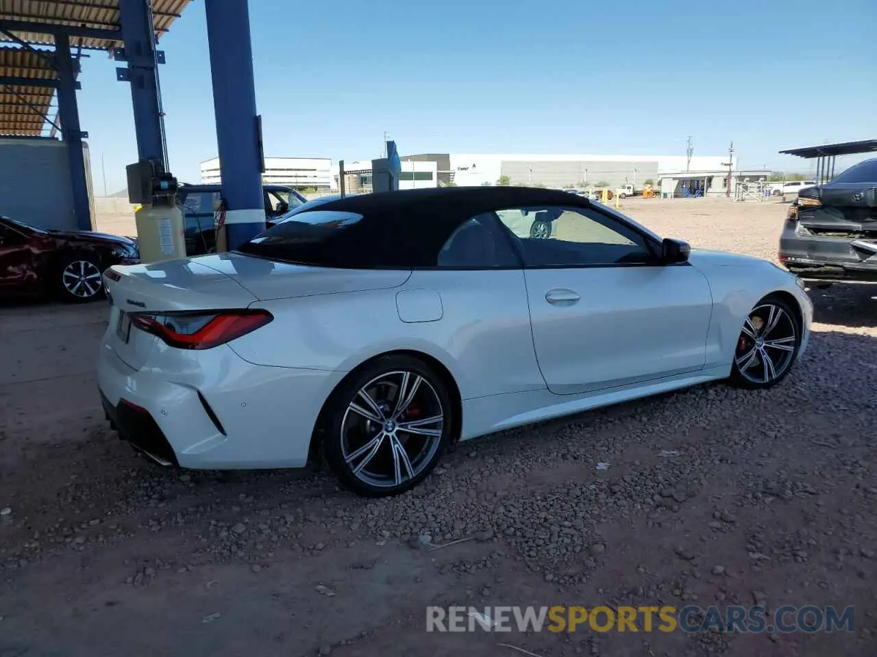 3 fotografías del automóvil dañado WBA53AT04MCG99670 BMW M4 2021