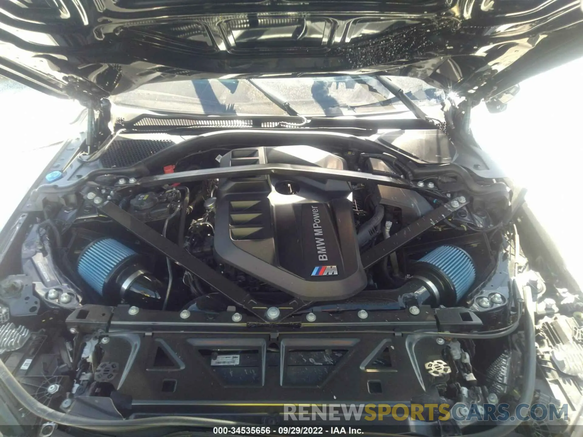 10 fotografías del automóvil dañado WBS33AZ01MCG80147 BMW M4 2021