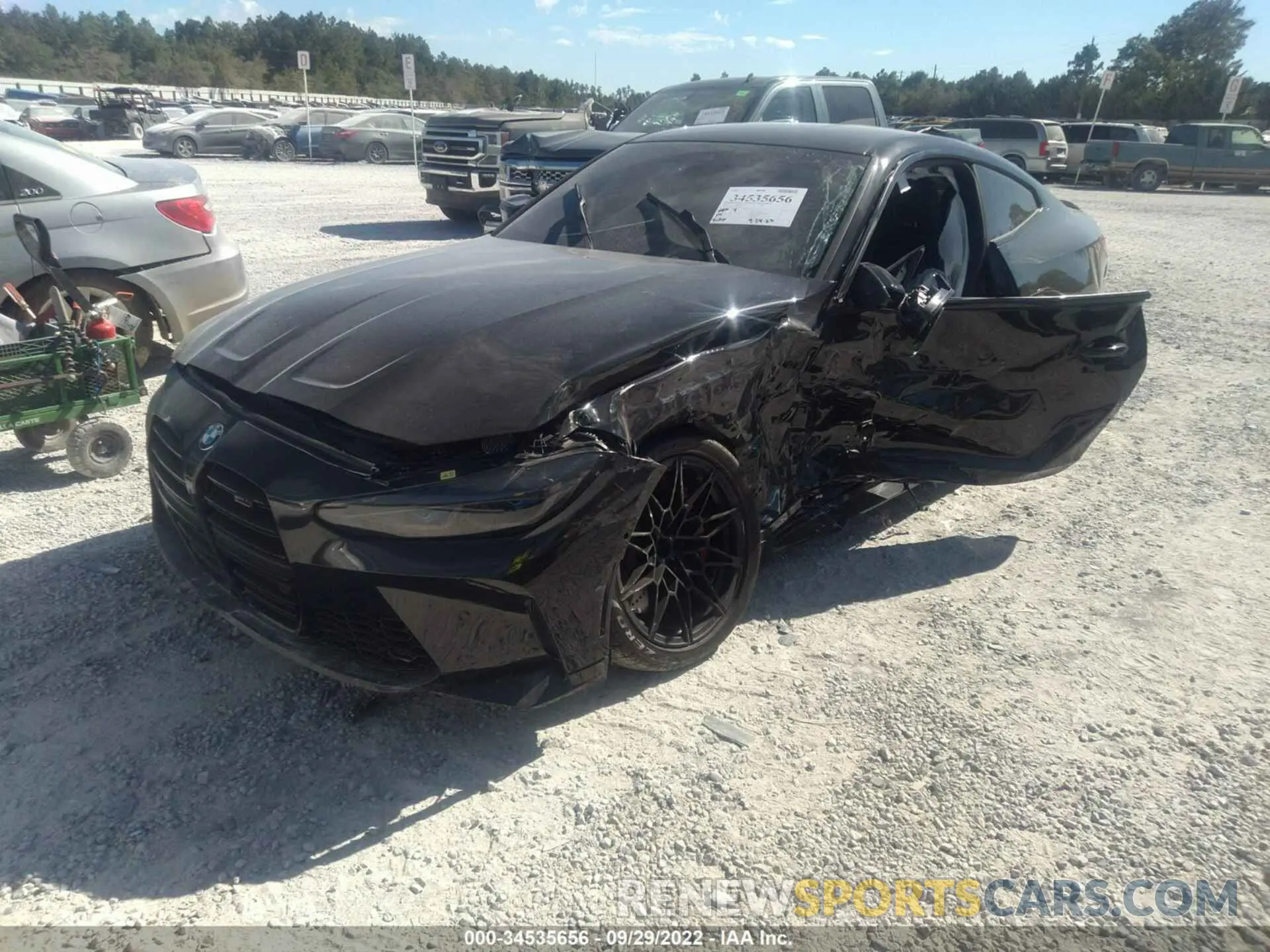 2 fotografías del automóvil dañado WBS33AZ01MCG80147 BMW M4 2021