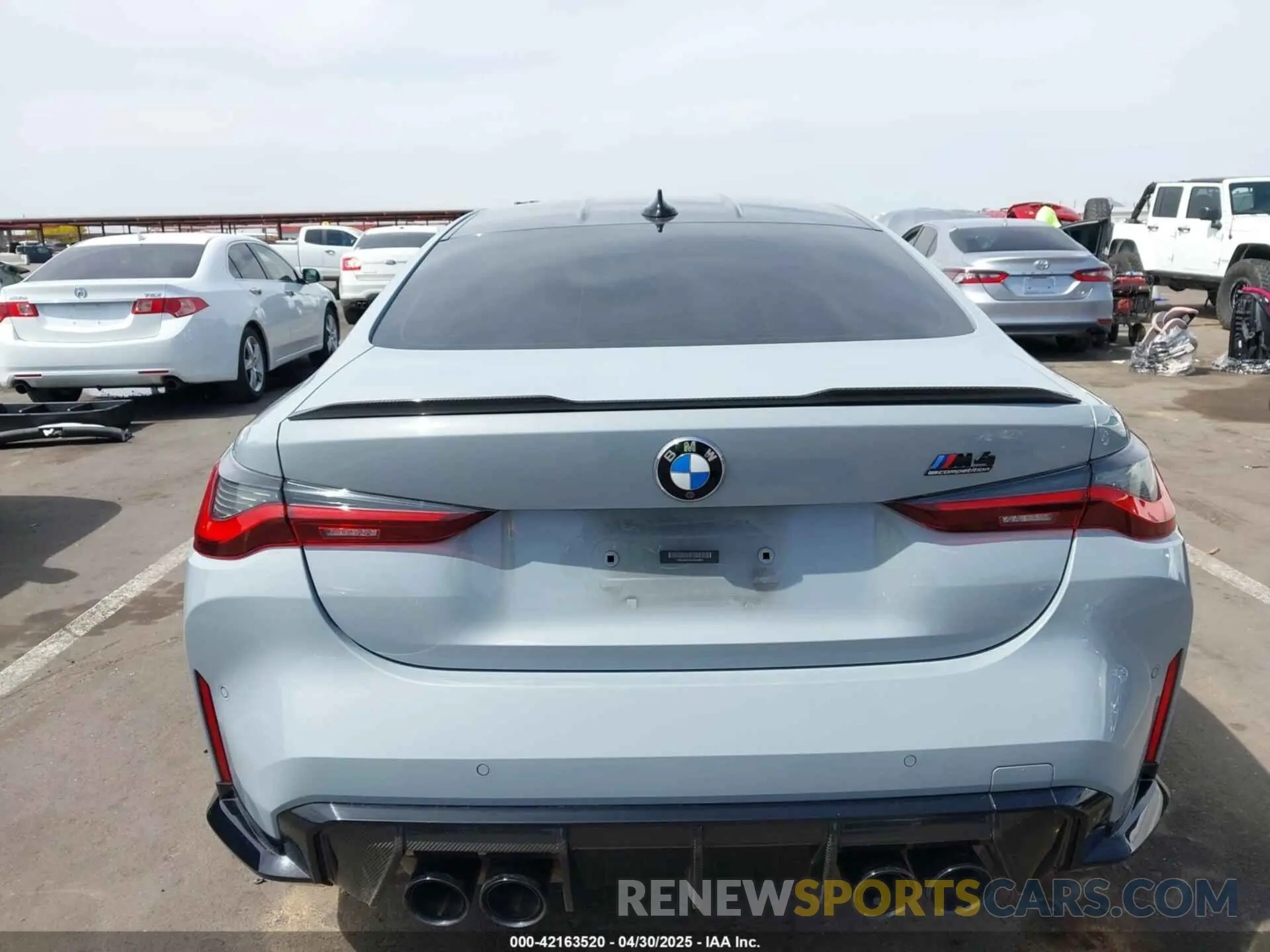 16 fotografías del automóvil dañado WBS33AZ03MCH04805 BMW M4 2021