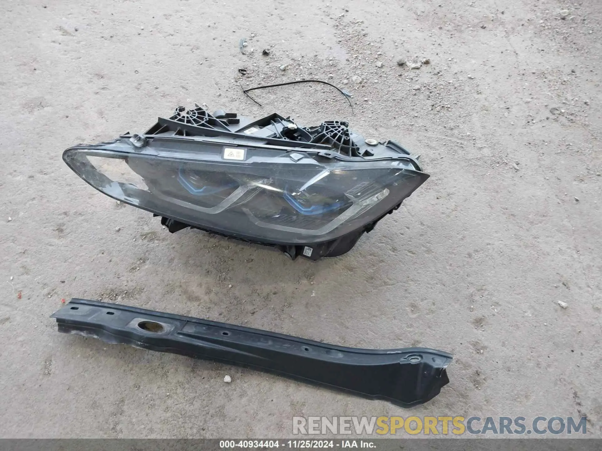 12 fotografías del automóvil dañado WBS33AZ06MCH41993 BMW M4 2021