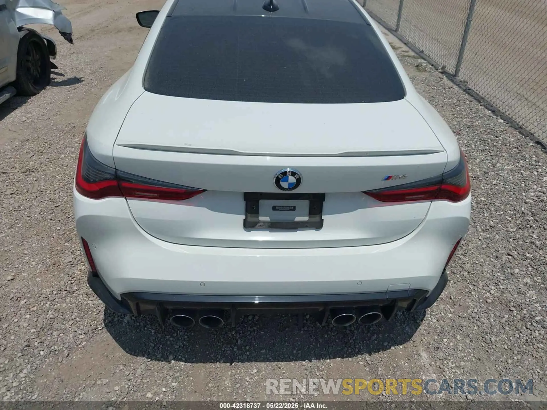 16 fotografías del automóvil dañado WBS53AZ02MCH23791 BMW M4 2021