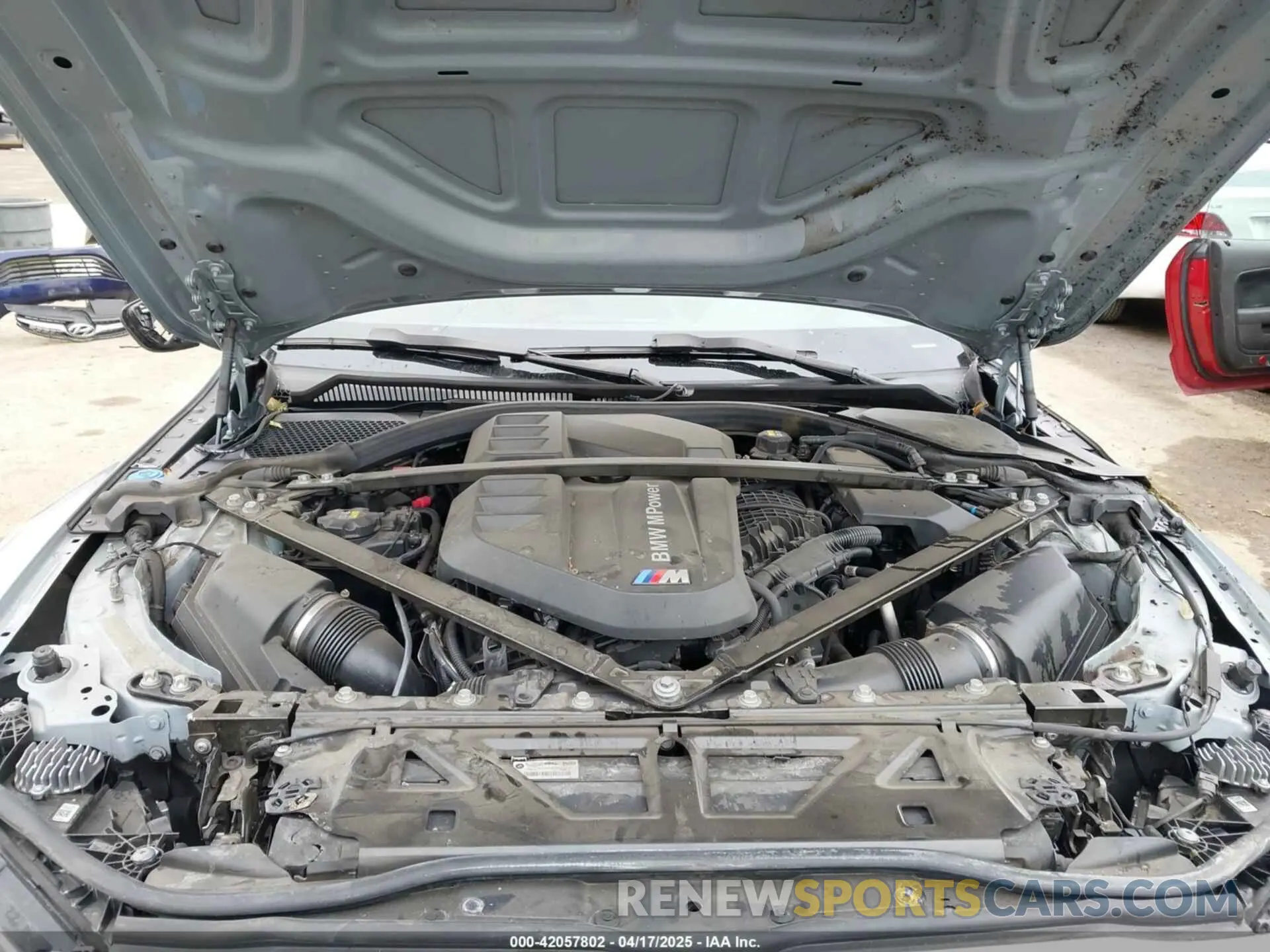 10 fotografías del automóvil dañado WBS33BA01NCJ58456 BMW M4 2022