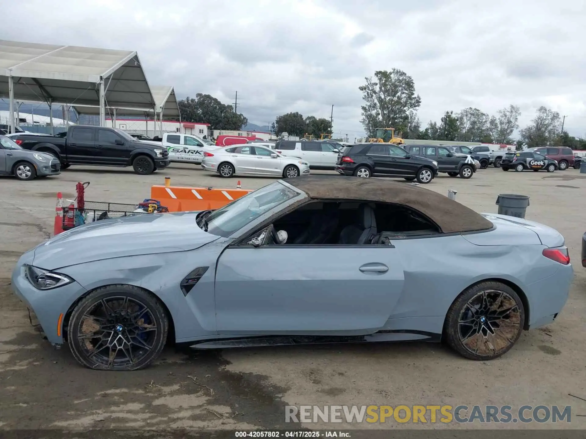 6 fotografías del automóvil dañado WBS33BA01NCJ58456 BMW M4 2022