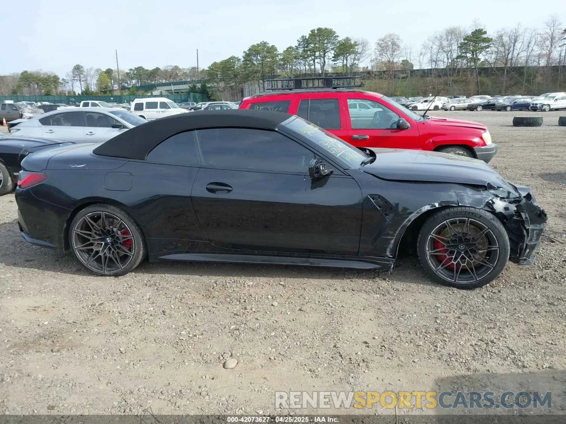 13 fotografías del automóvil dañado WBS33BA03NCH99871 BMW M4 2022