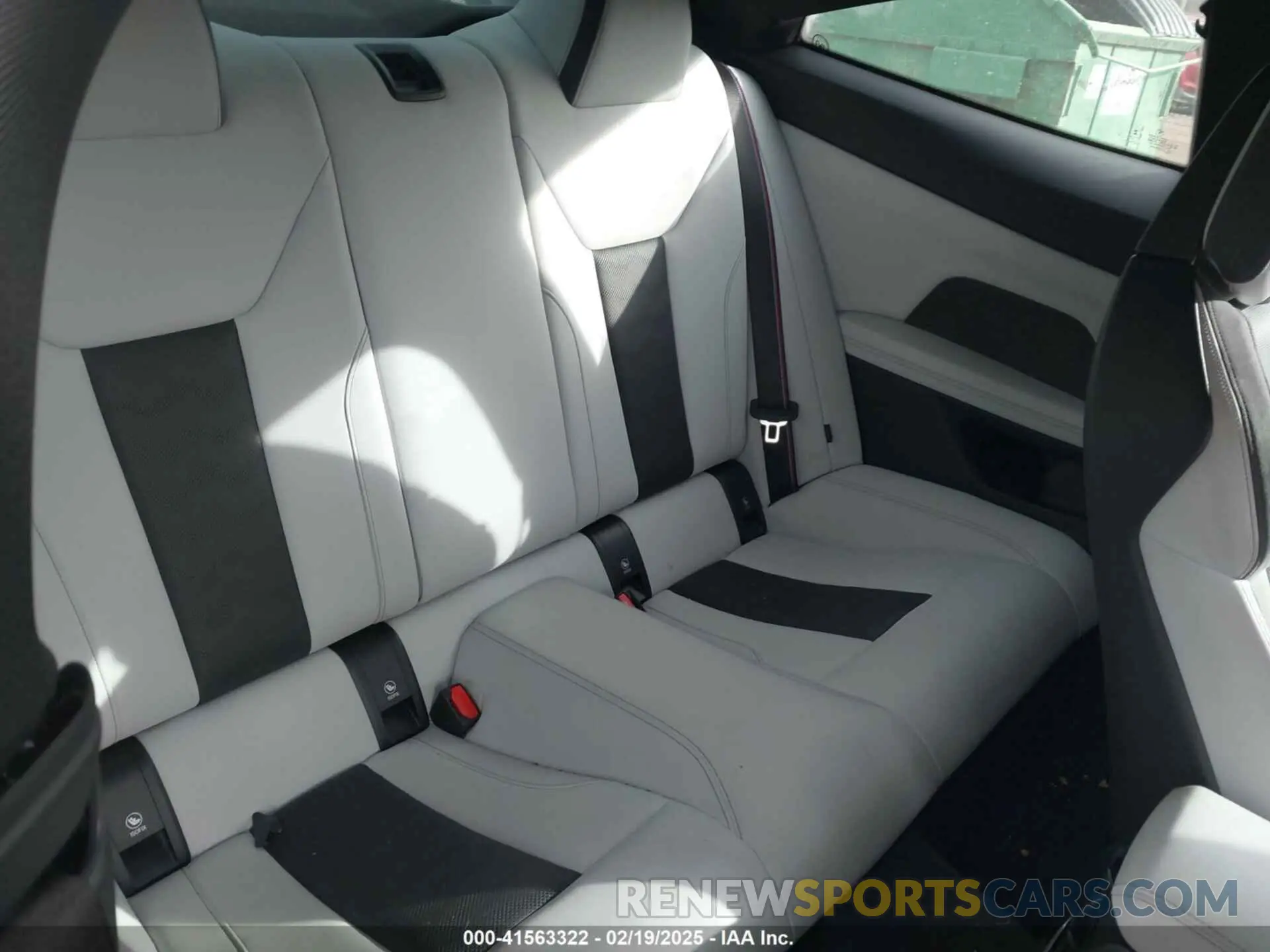 8 fotografías del automóvil dañado WBS43AZ06NCH93498 BMW M4 2022