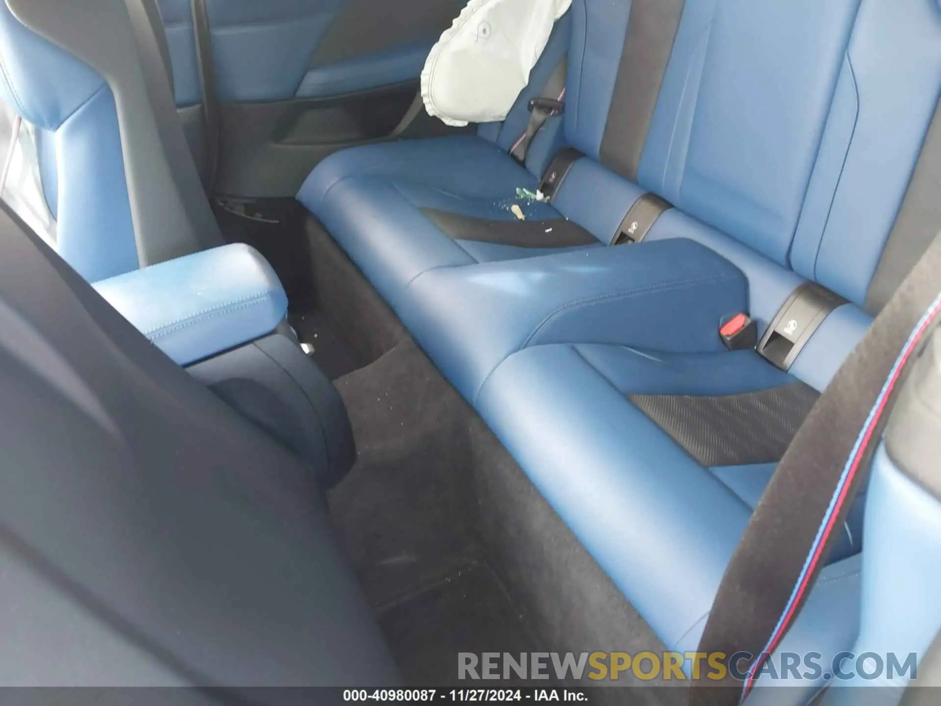 8 fotografías del automóvil dañado WBS43AZ07NCJ07210 BMW M4 2022