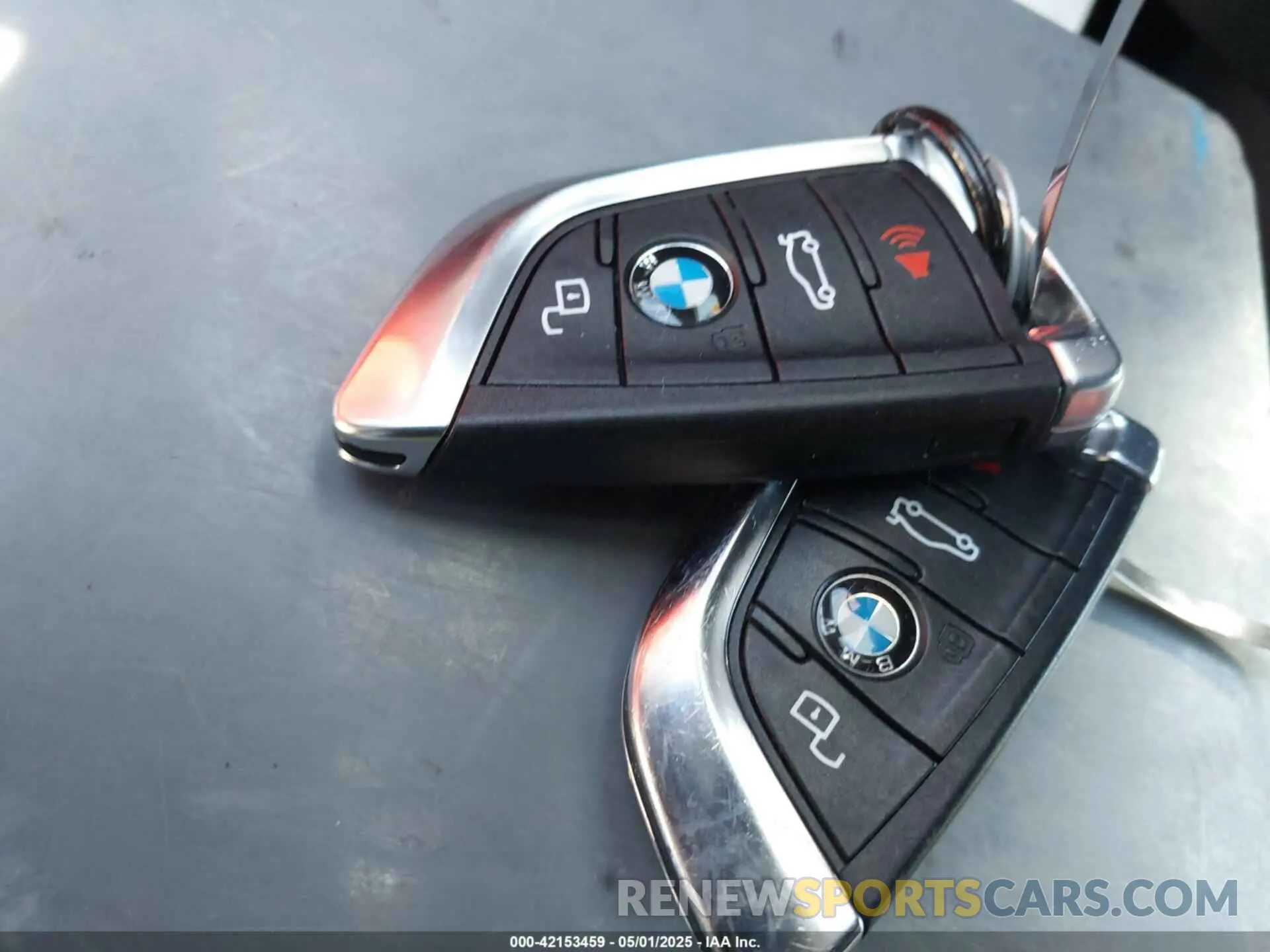11 fotografías del automóvil dañado WBS43AZ0XNCK13103 BMW M4 2022
