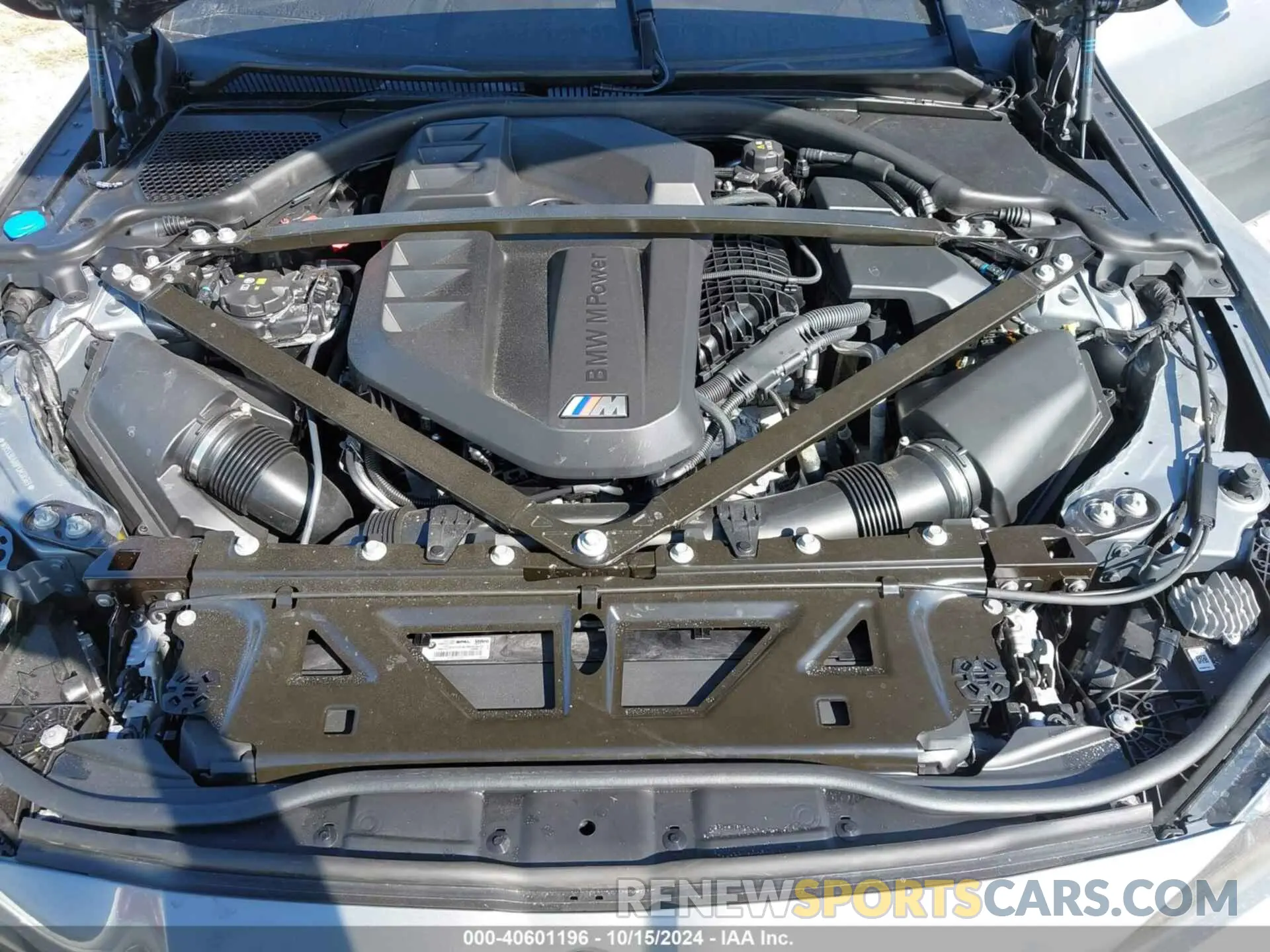 10 fotografías del automóvil dañado WBS33BA00PCM38369 BMW M4 2023