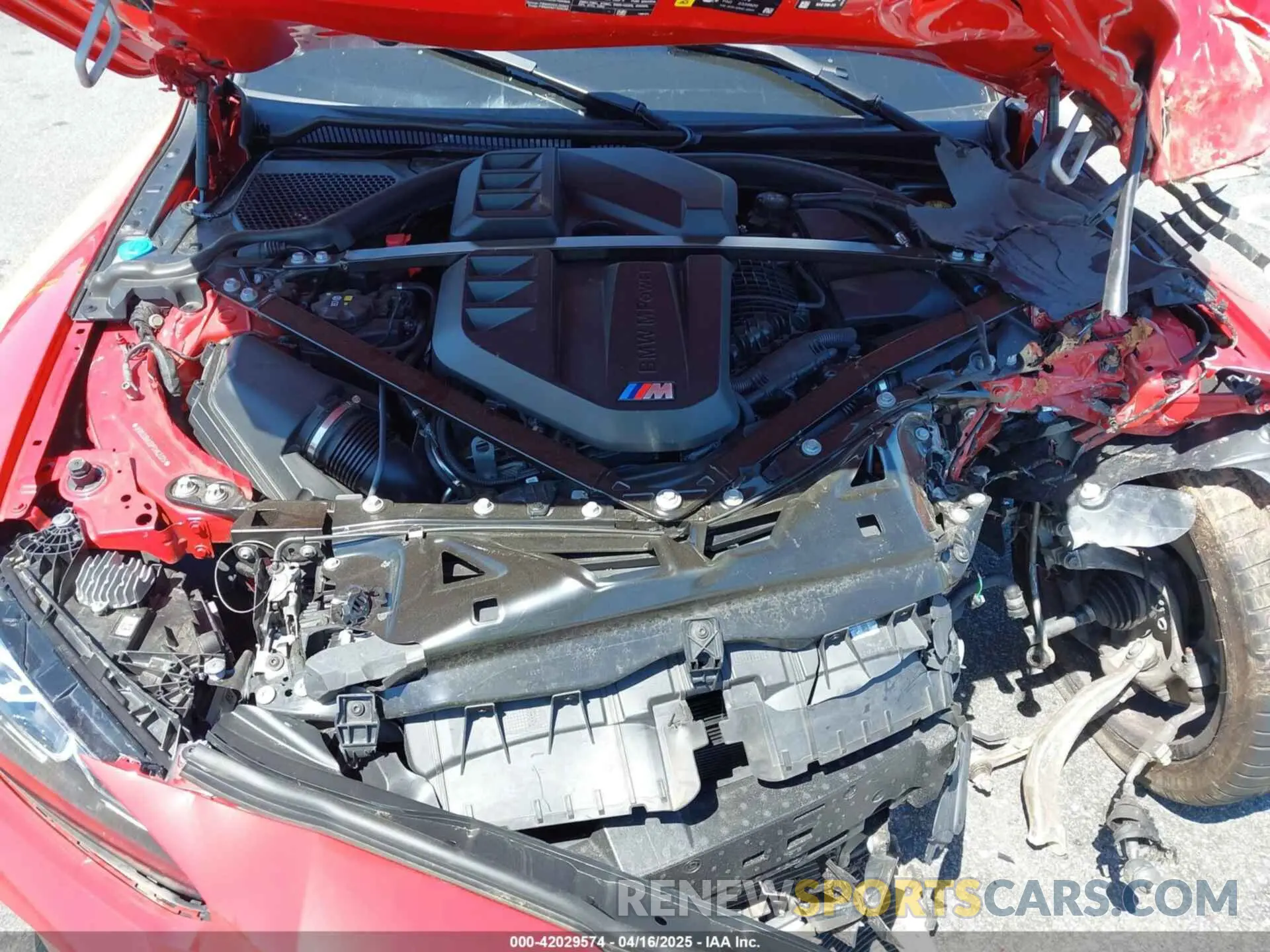 10 fotografías del automóvil dañado WBS33BA00PCM42325 BMW M4 2023
