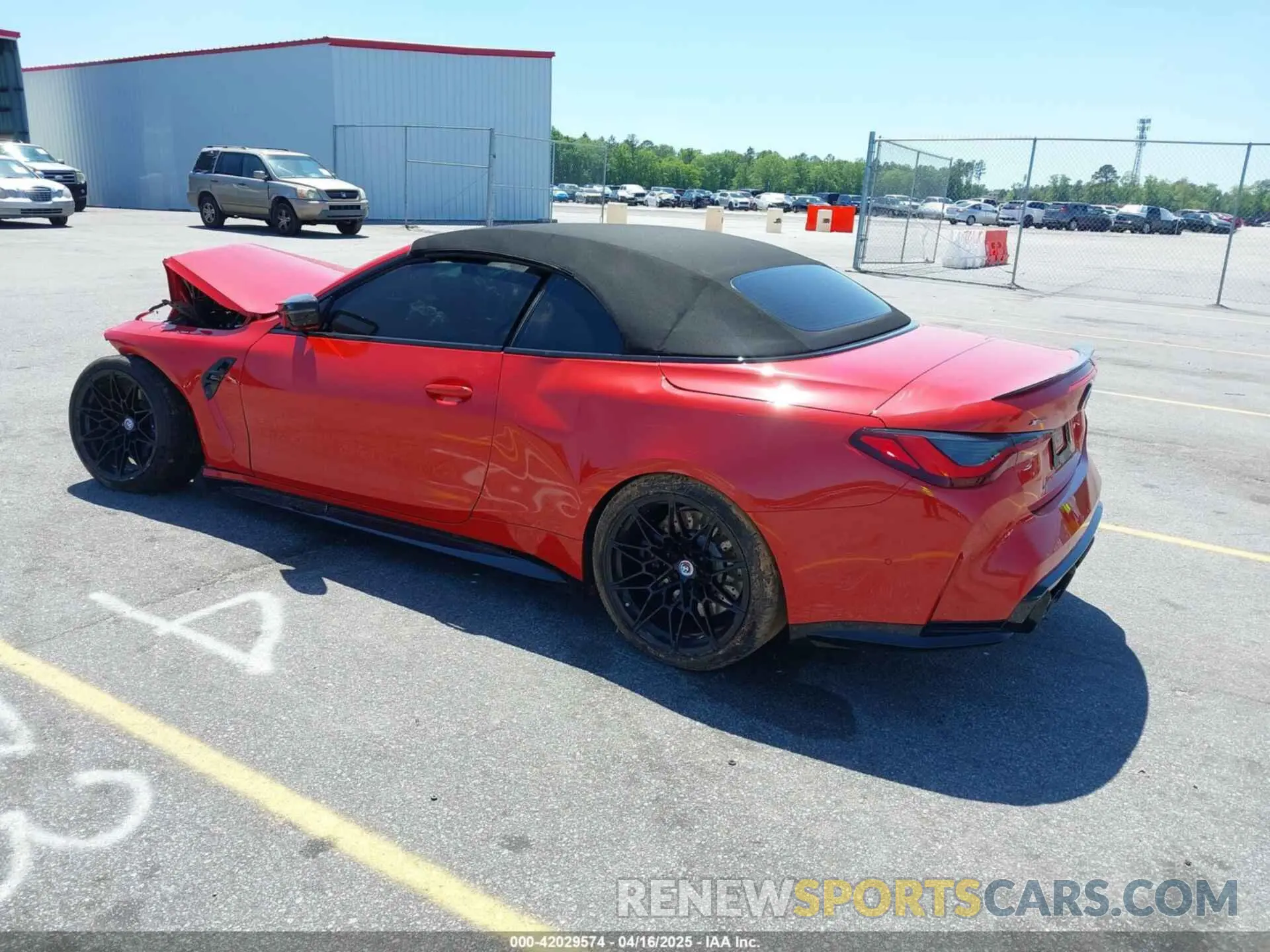 3 fotografías del automóvil dañado WBS33BA00PCM42325 BMW M4 2023