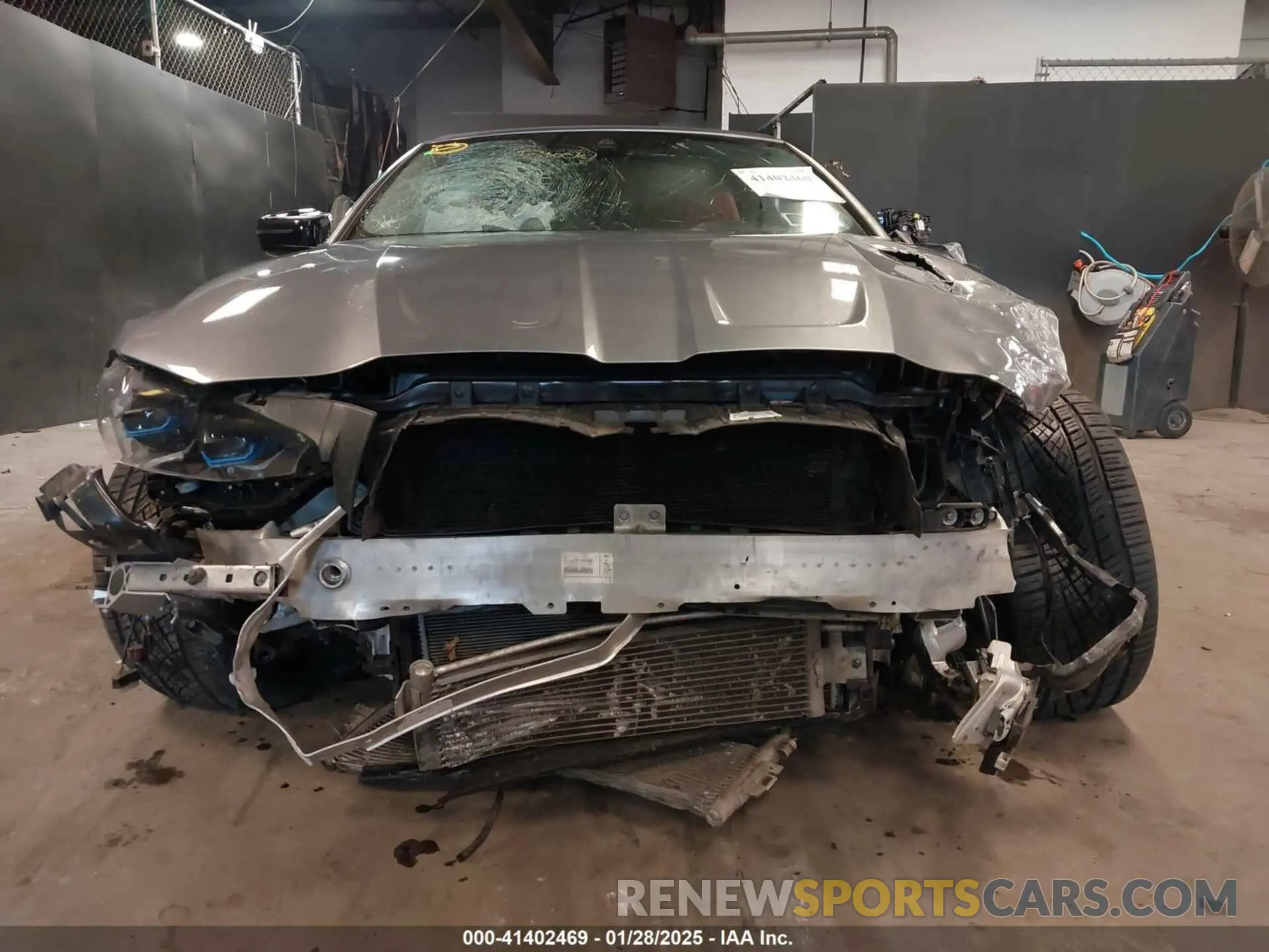 6 fotografías del automóvil dañado WBS33BA01PCL30830 BMW M4 2023