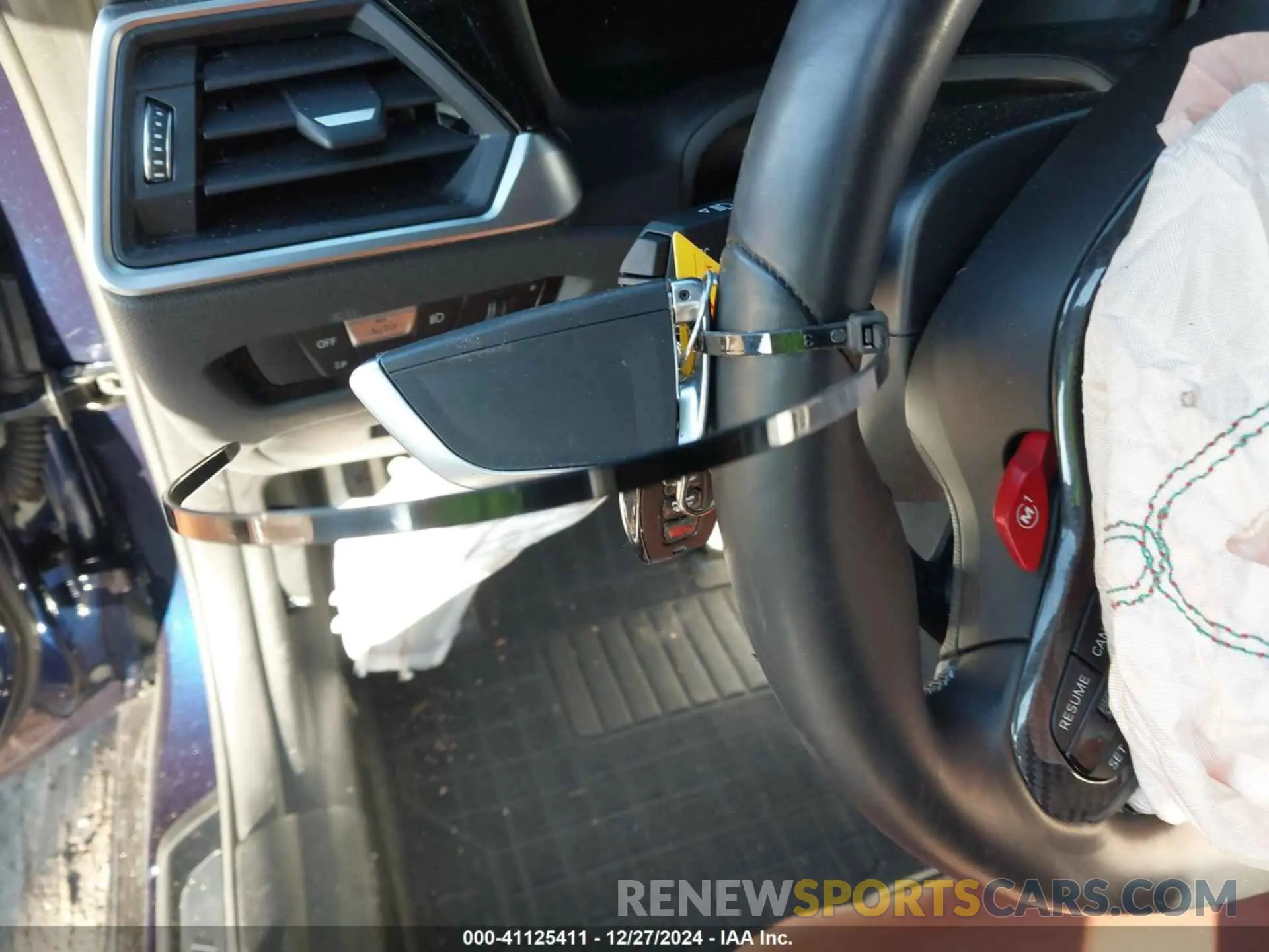 11 fotografías del automóvil dañado WBS43AZ04PCM47840 BMW M4 2023