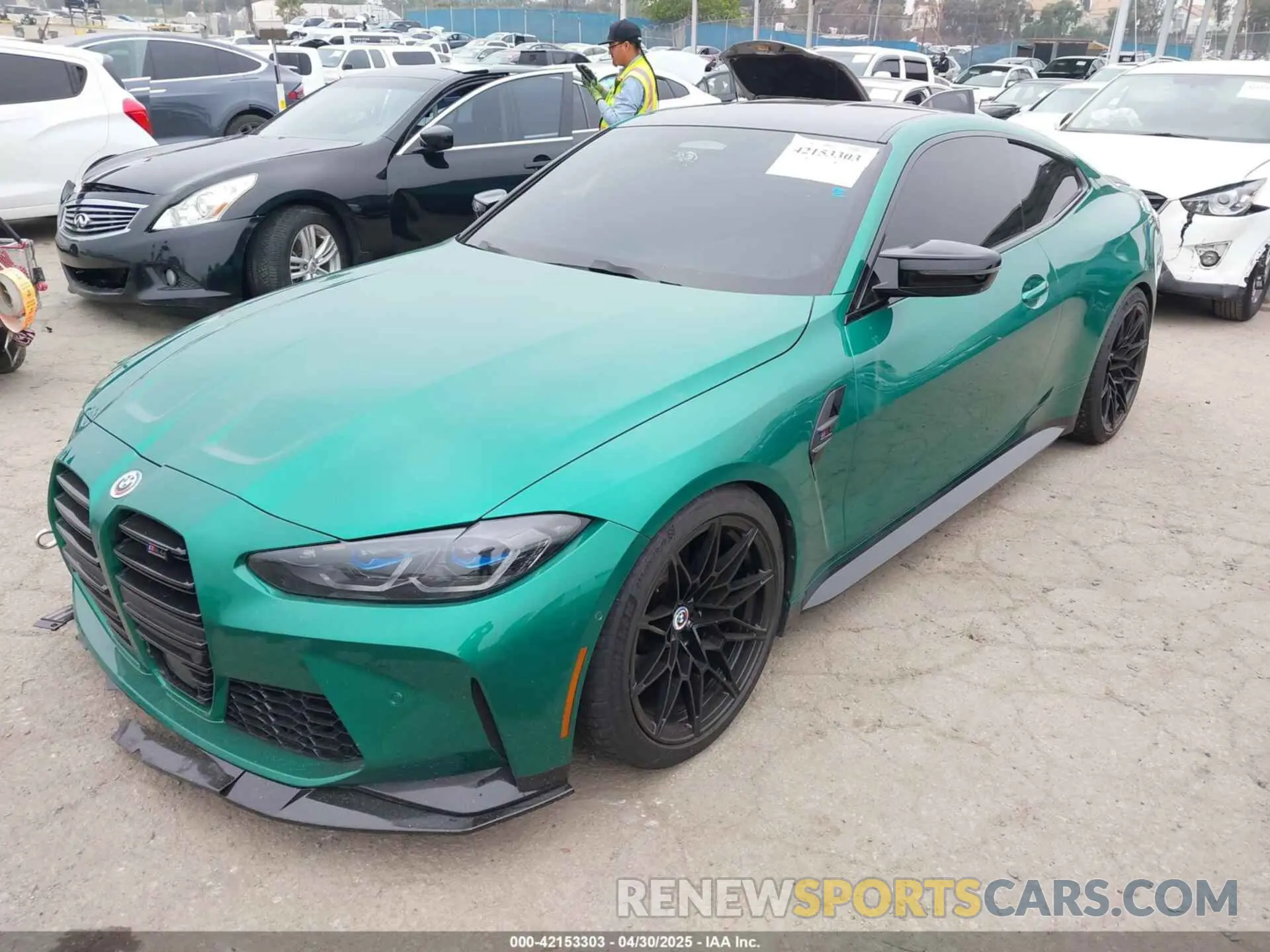 2 fotografías del automóvil dañado WBS43AZ05PCL26010 BMW M4 2023