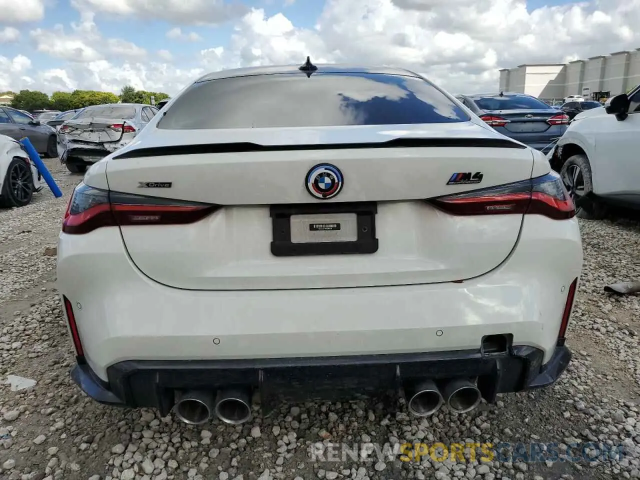 6 fotografías del automóvil dañado WBS43AZ07PCM93498 BMW M4 2023