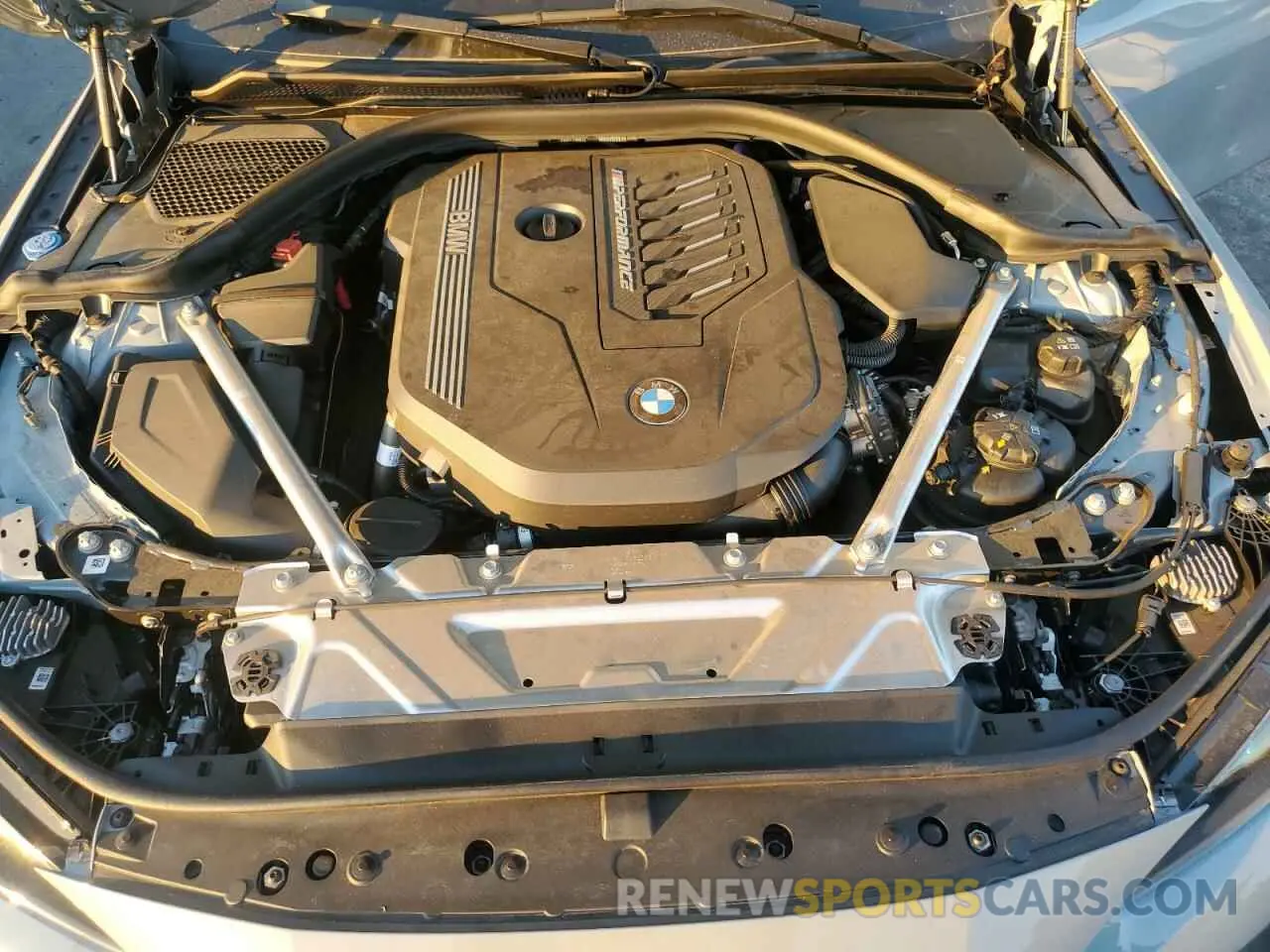 11 fotografías del automóvil dañado WBA63AT03RCP44025 BMW M4 2024