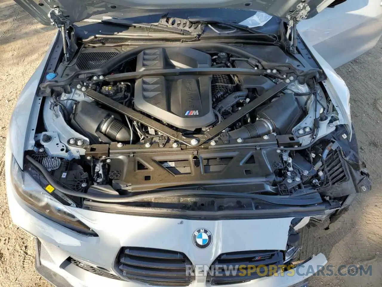11 fotografías del automóvil dañado WBS33BA05RCN54847 BMW M4 2024