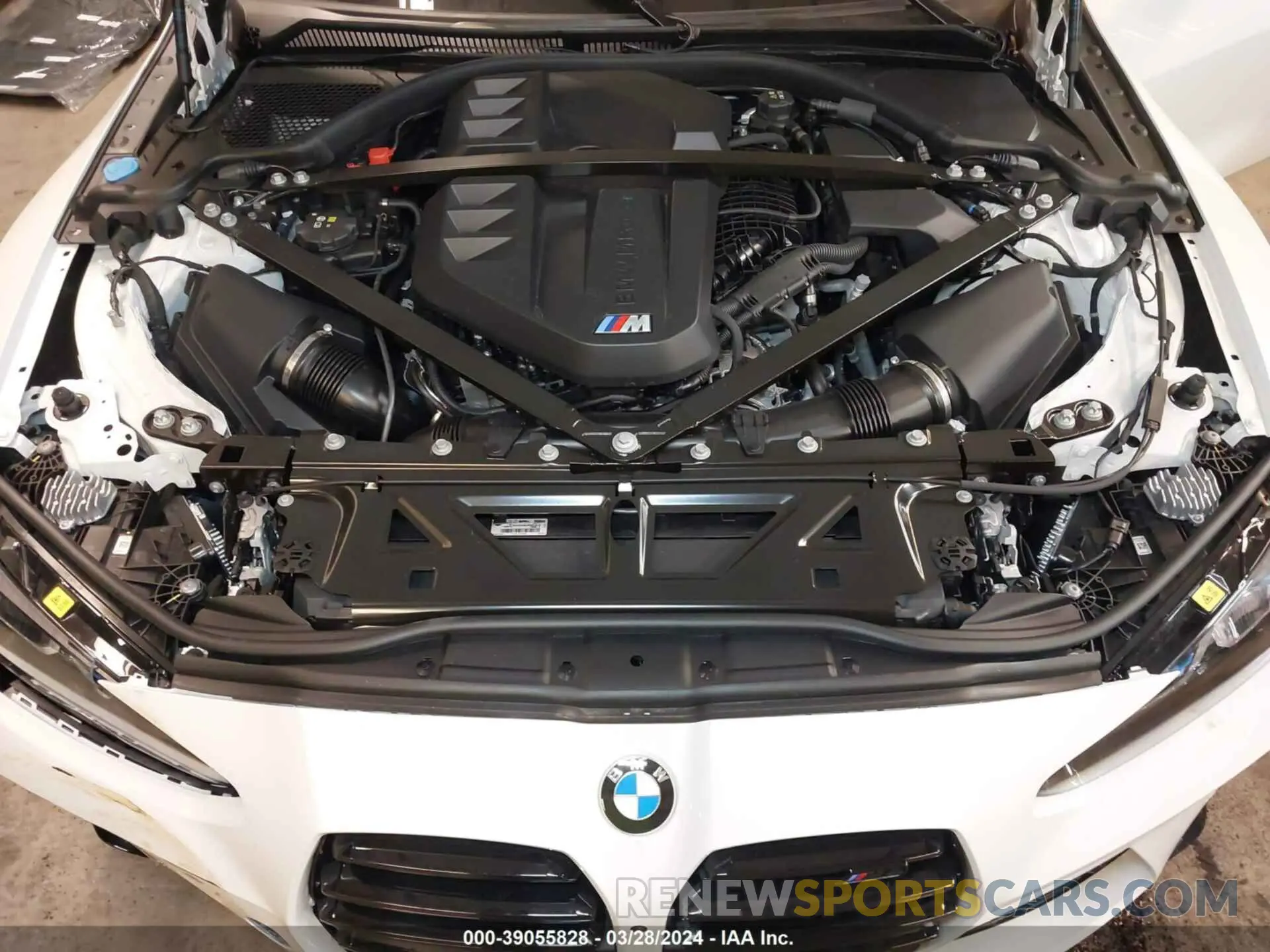 10 fotografías del automóvil dañado WBS33BA06RCP48478 BMW M4 2024