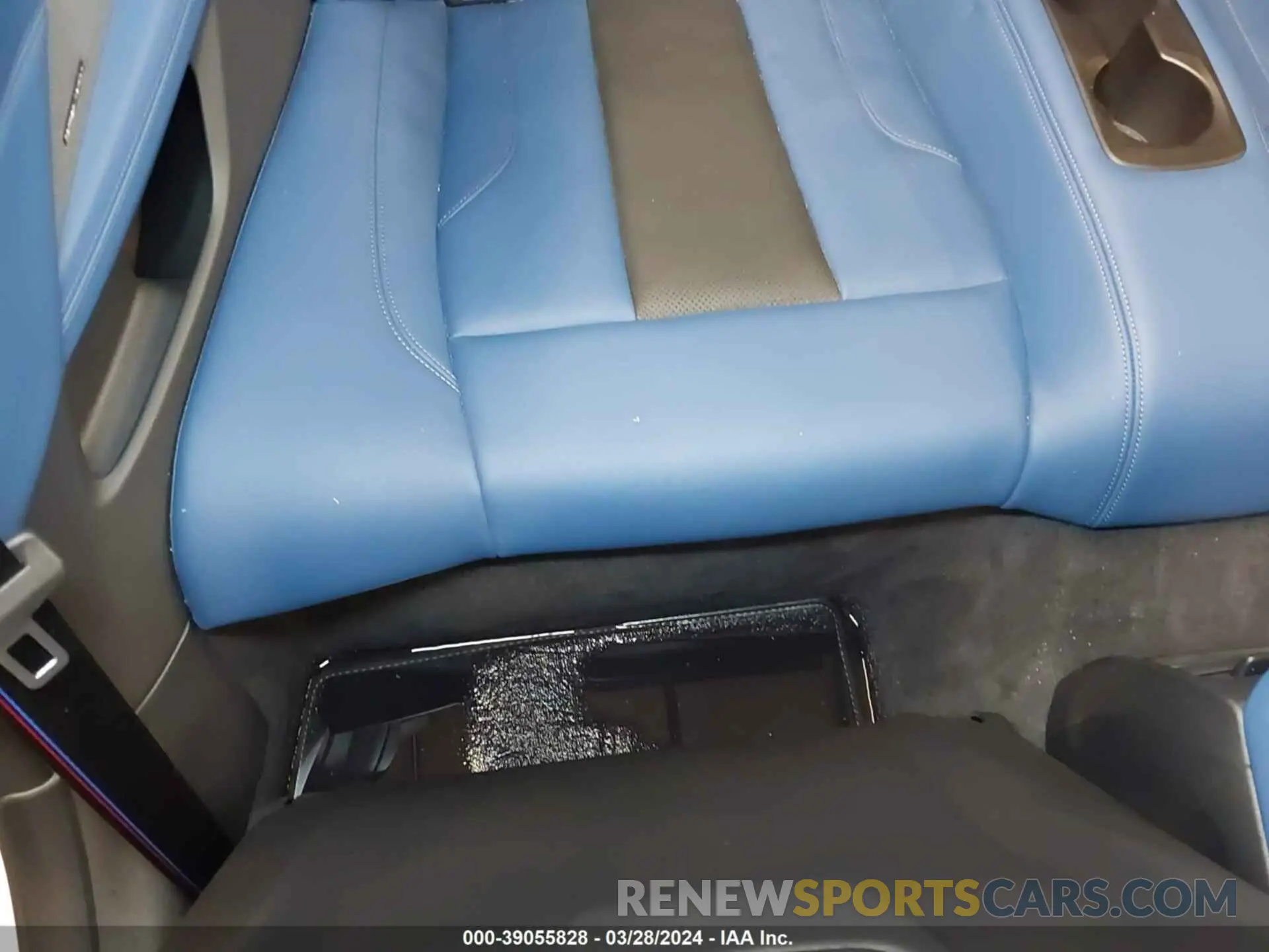 18 fotografías del automóvil dañado WBS33BA06RCP48478 BMW M4 2024