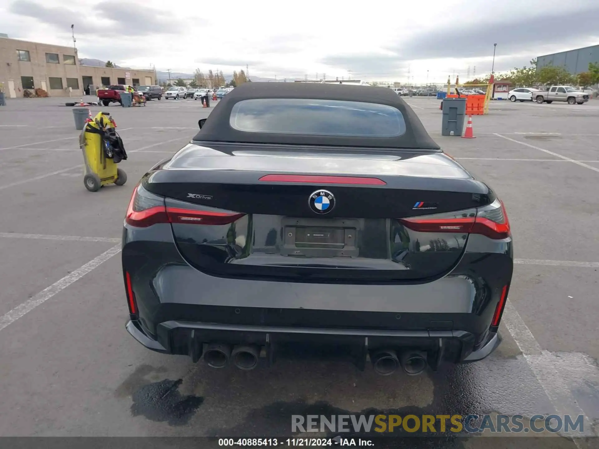 17 fotografías del automóvil dañado WBS33BA0XRCP10526 BMW M4 2024