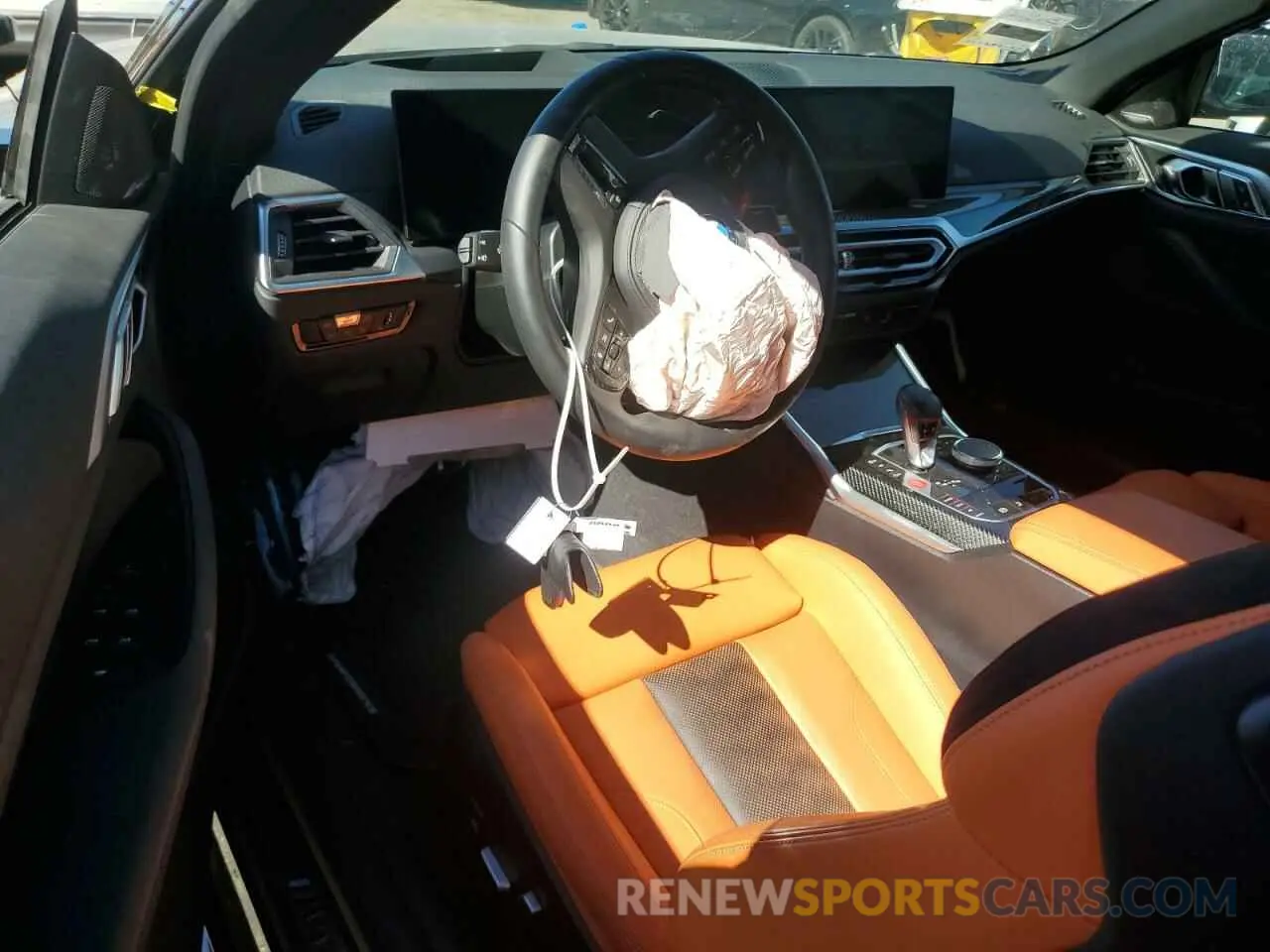 8 fotografías del automóvil dañado WBS33BA0XRCP37547 BMW M4 2024
